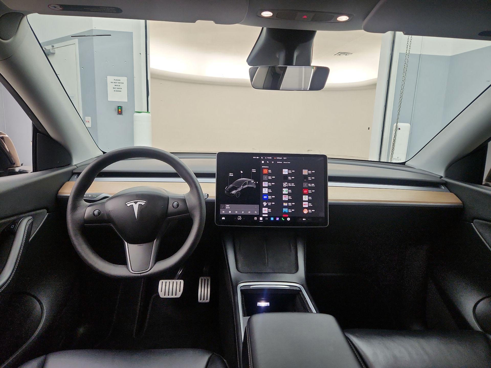 Thumbnail: 2022 Tesla Model Y - 9