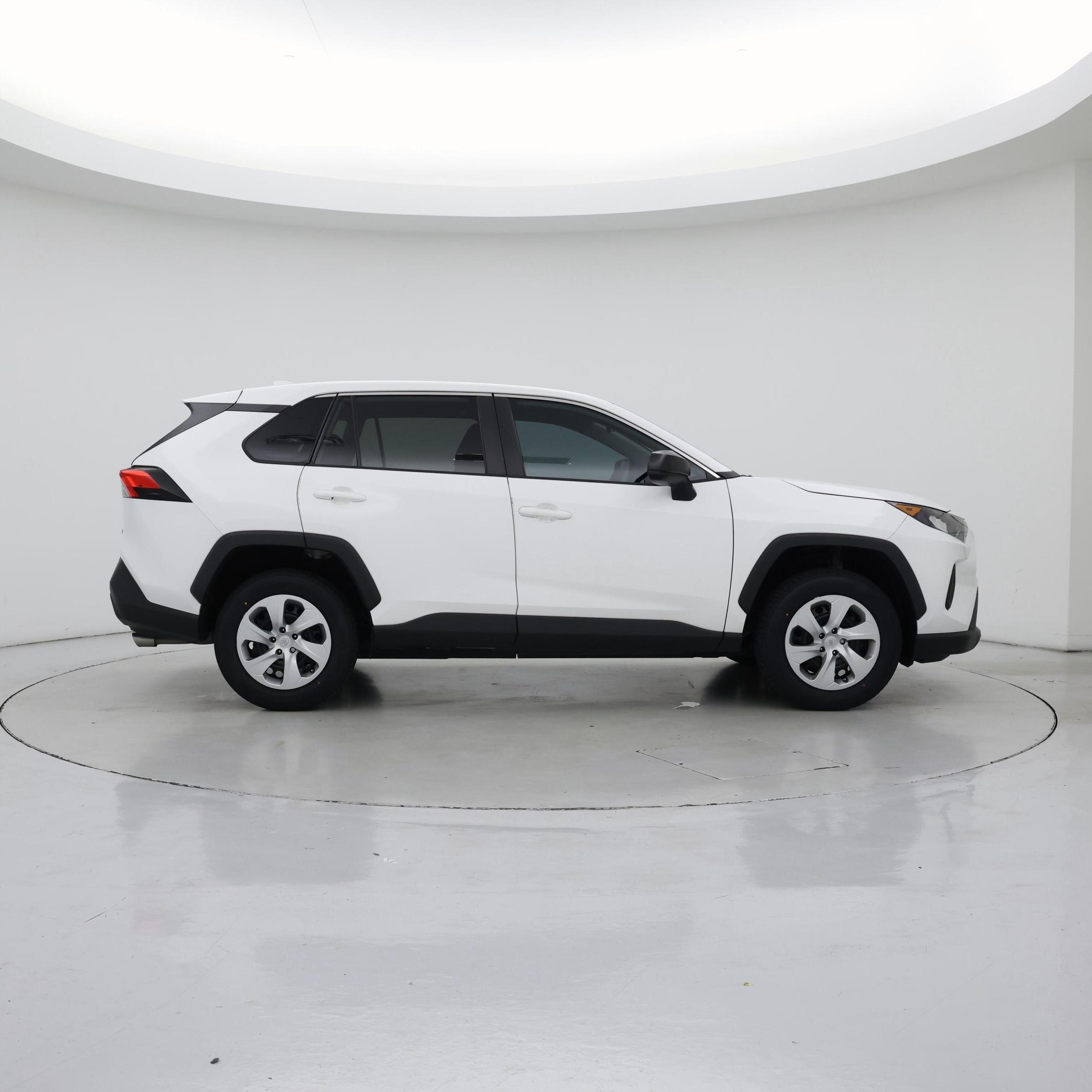Thumbnail: 2022 Toyota RAV4 - 7