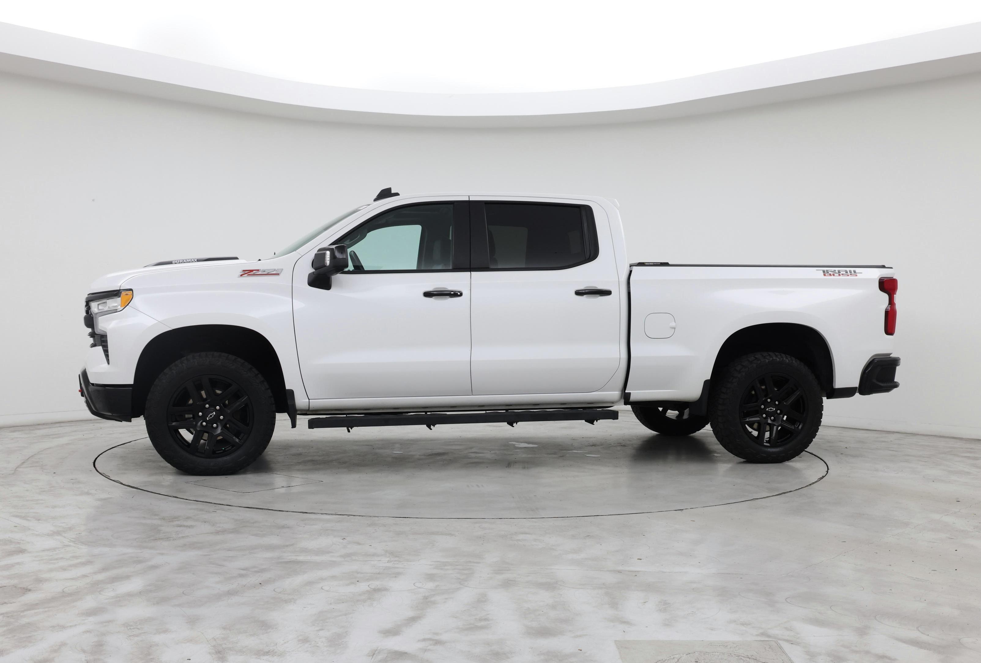 Thumbnail: 2023 Chevrolet Silverado 1500 - 3