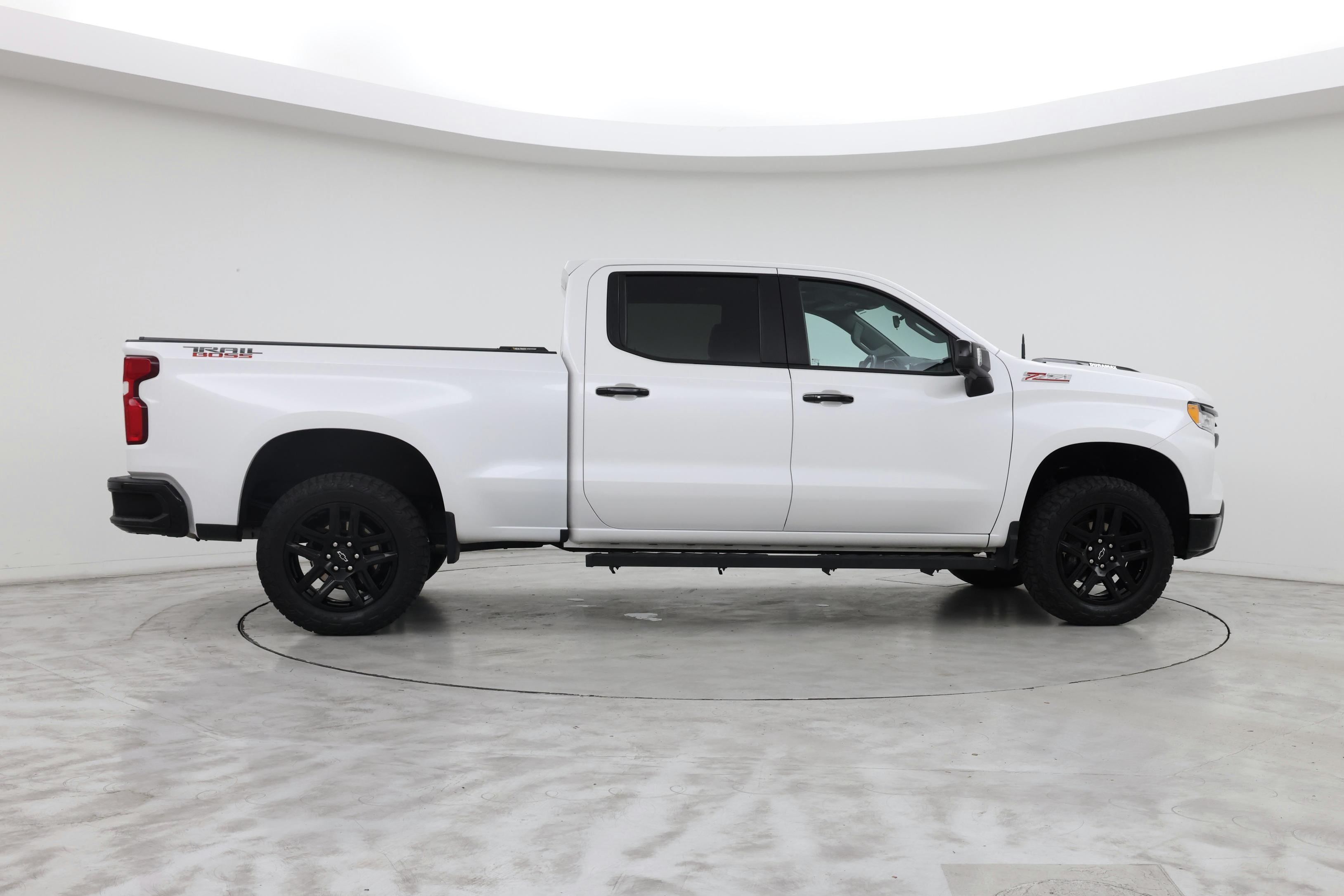 Thumbnail: 2023 Chevrolet Silverado 1500 - 7