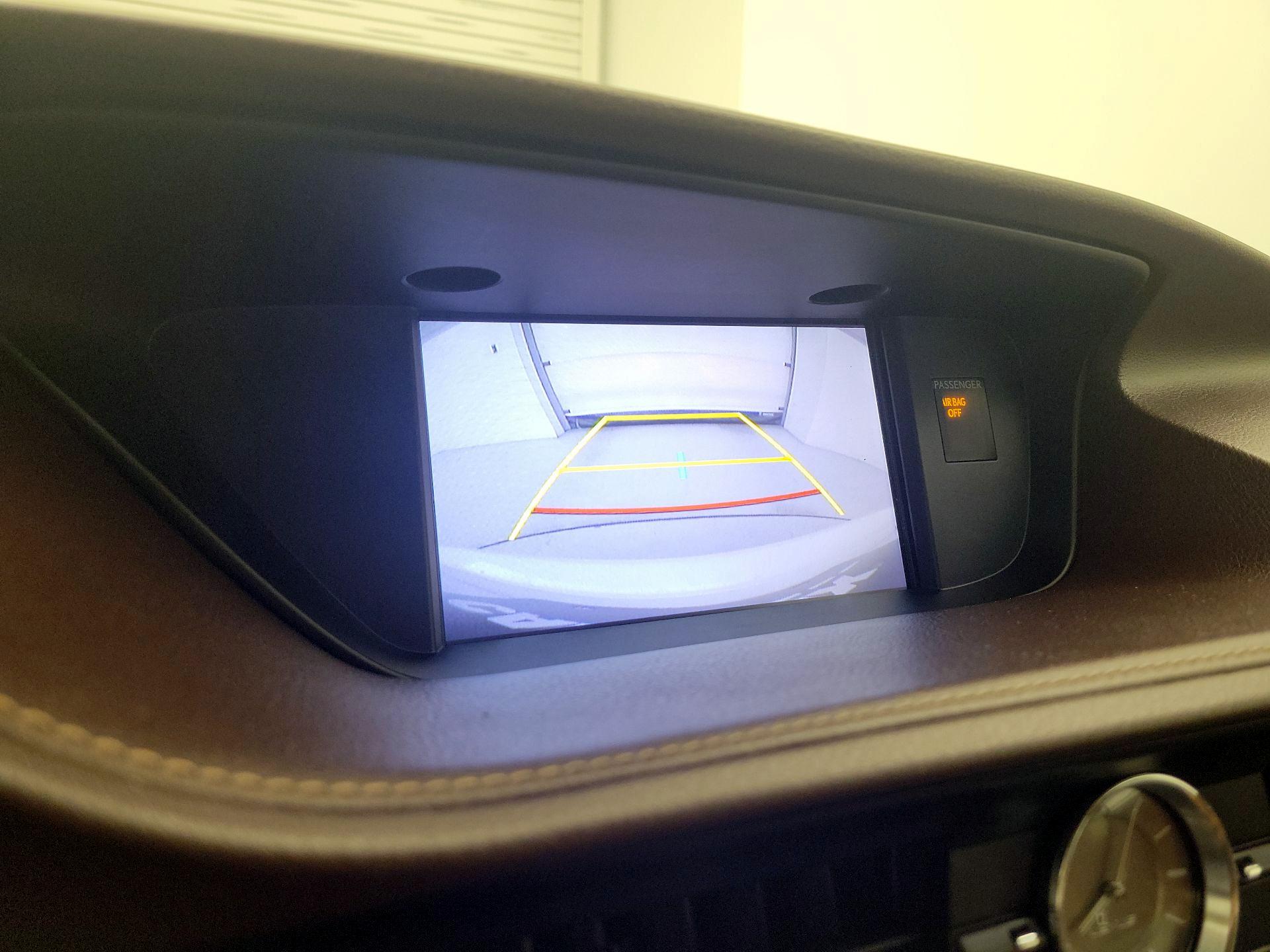 Thumbnail: 2016 Lexus ES - 14