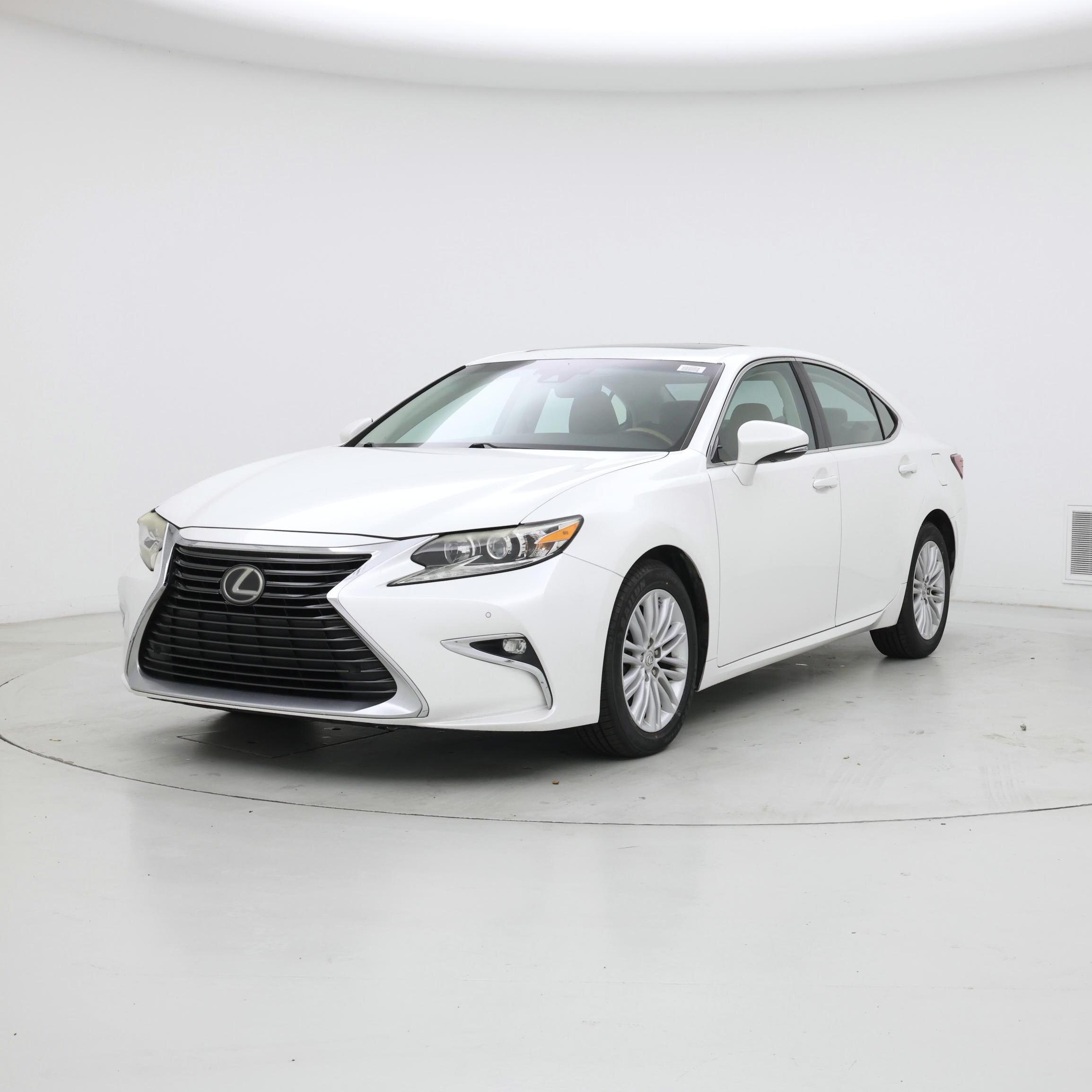 Thumbnail: 2016 Lexus ES - 4