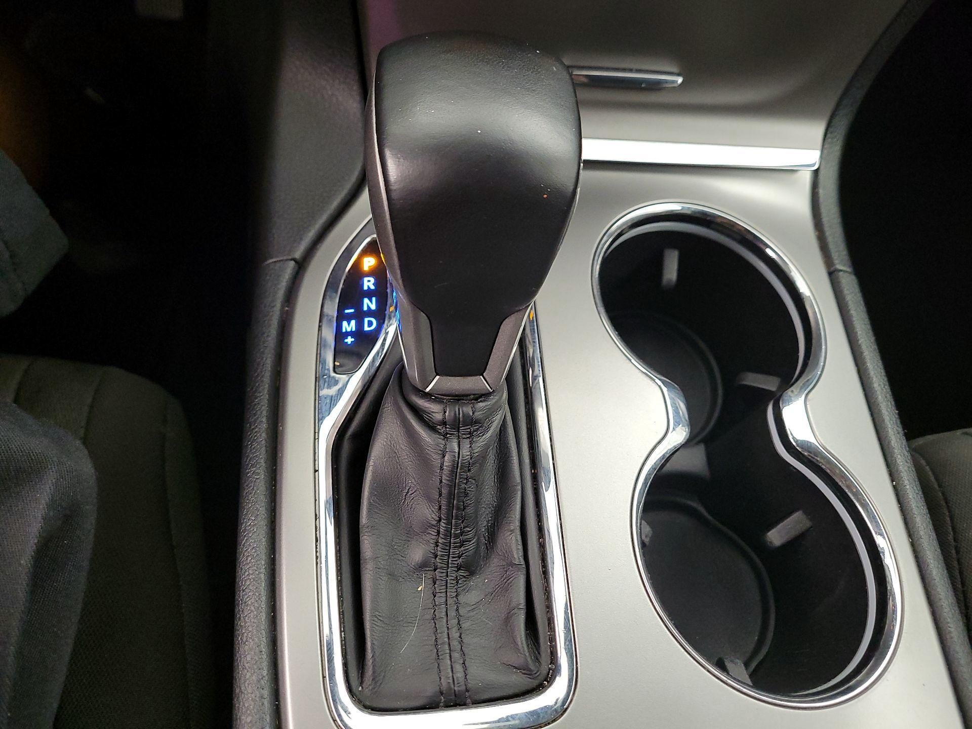 Thumbnail: 2020 Jeep Grand Cherokee - 17