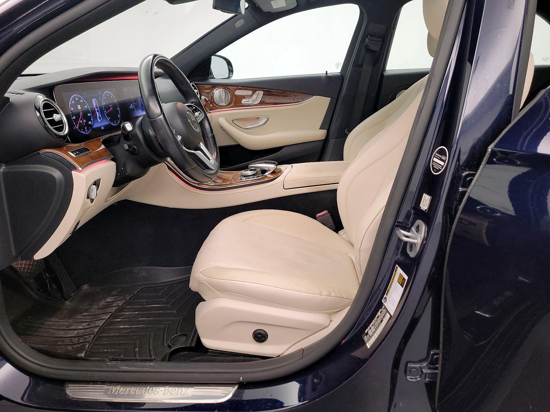 Thumbnail: 2019 Mercedes-Benz E-Class - 11