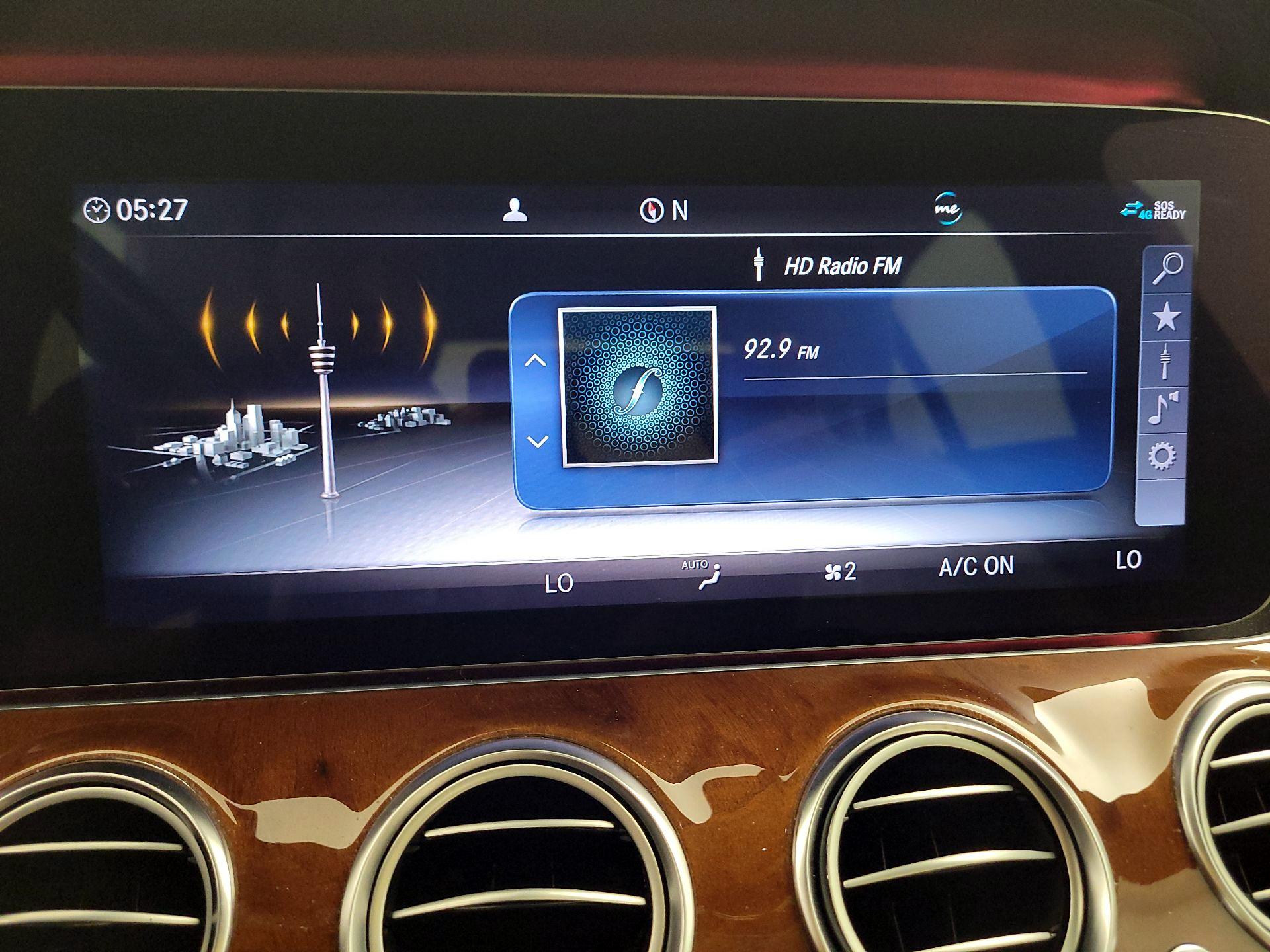 Thumbnail: 2019 Mercedes-Benz E-Class - 15