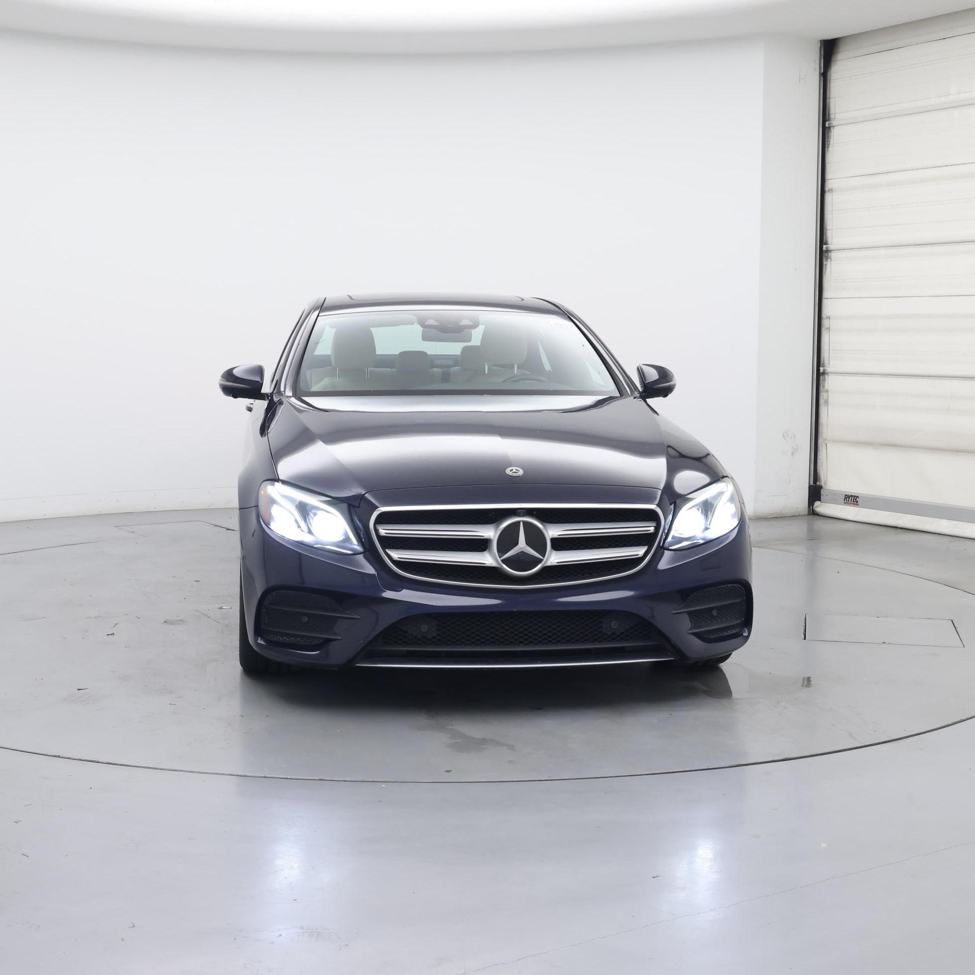 Thumbnail: 2019 Mercedes-Benz E-Class - 5