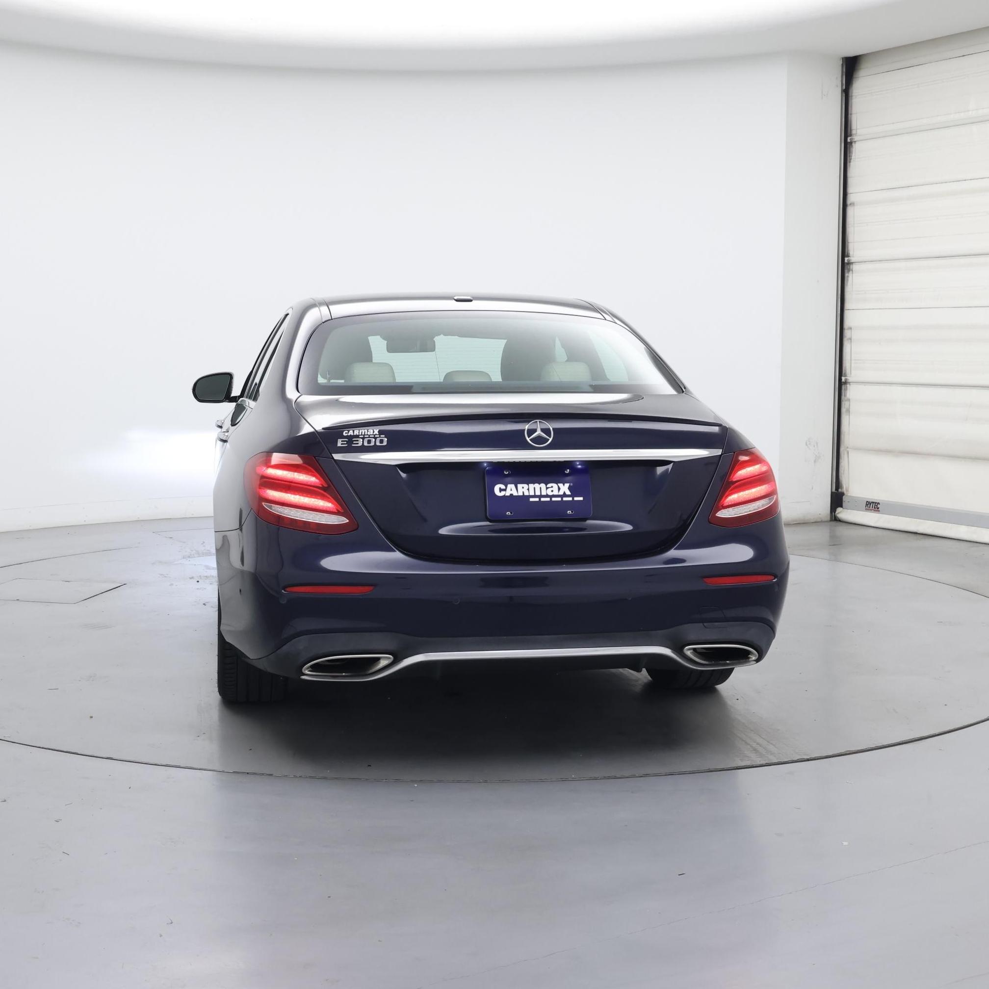 Thumbnail: 2019 Mercedes-Benz E-Class - 6