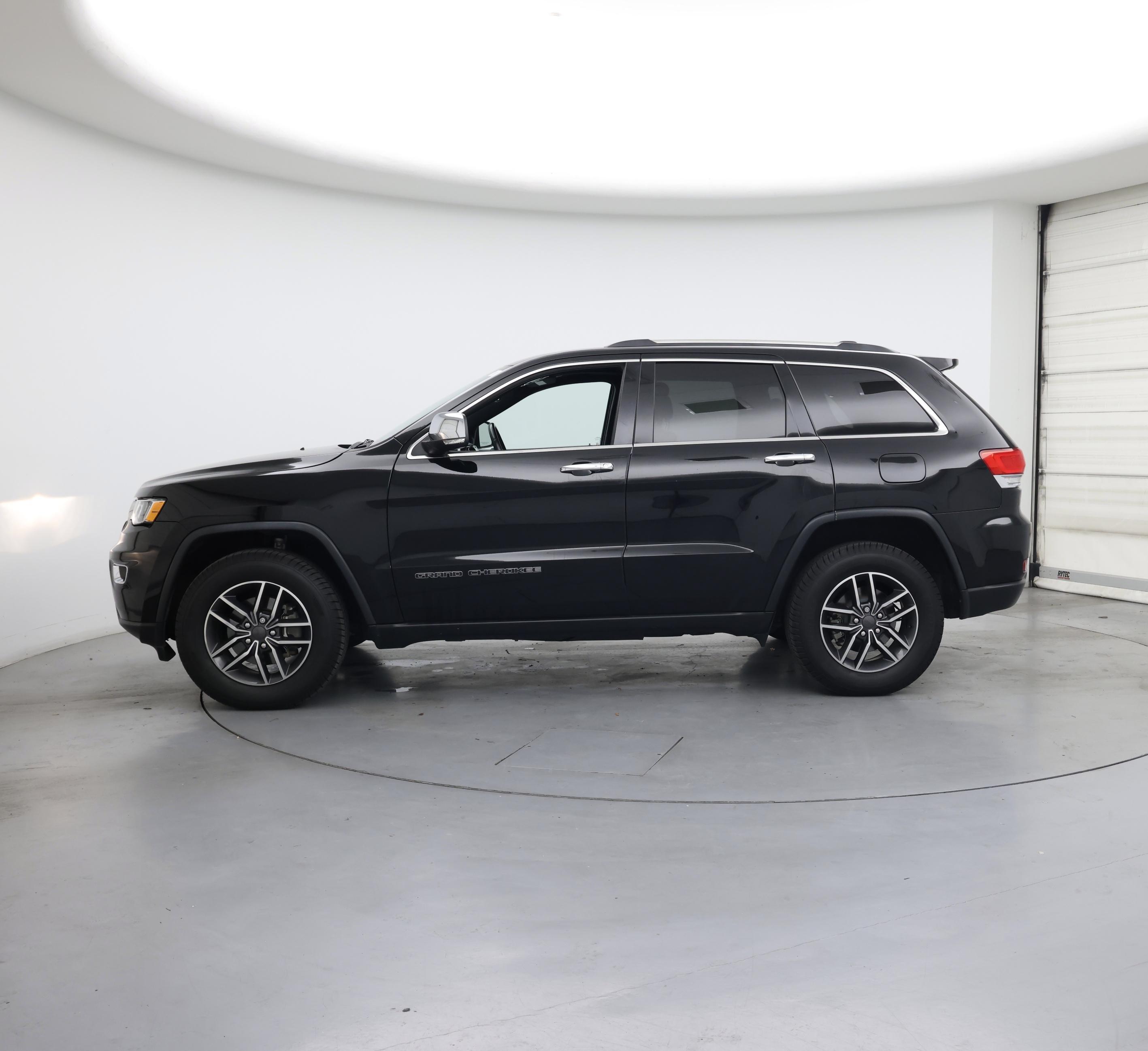 Thumbnail: 2019 Jeep Grand Cherokee - 3