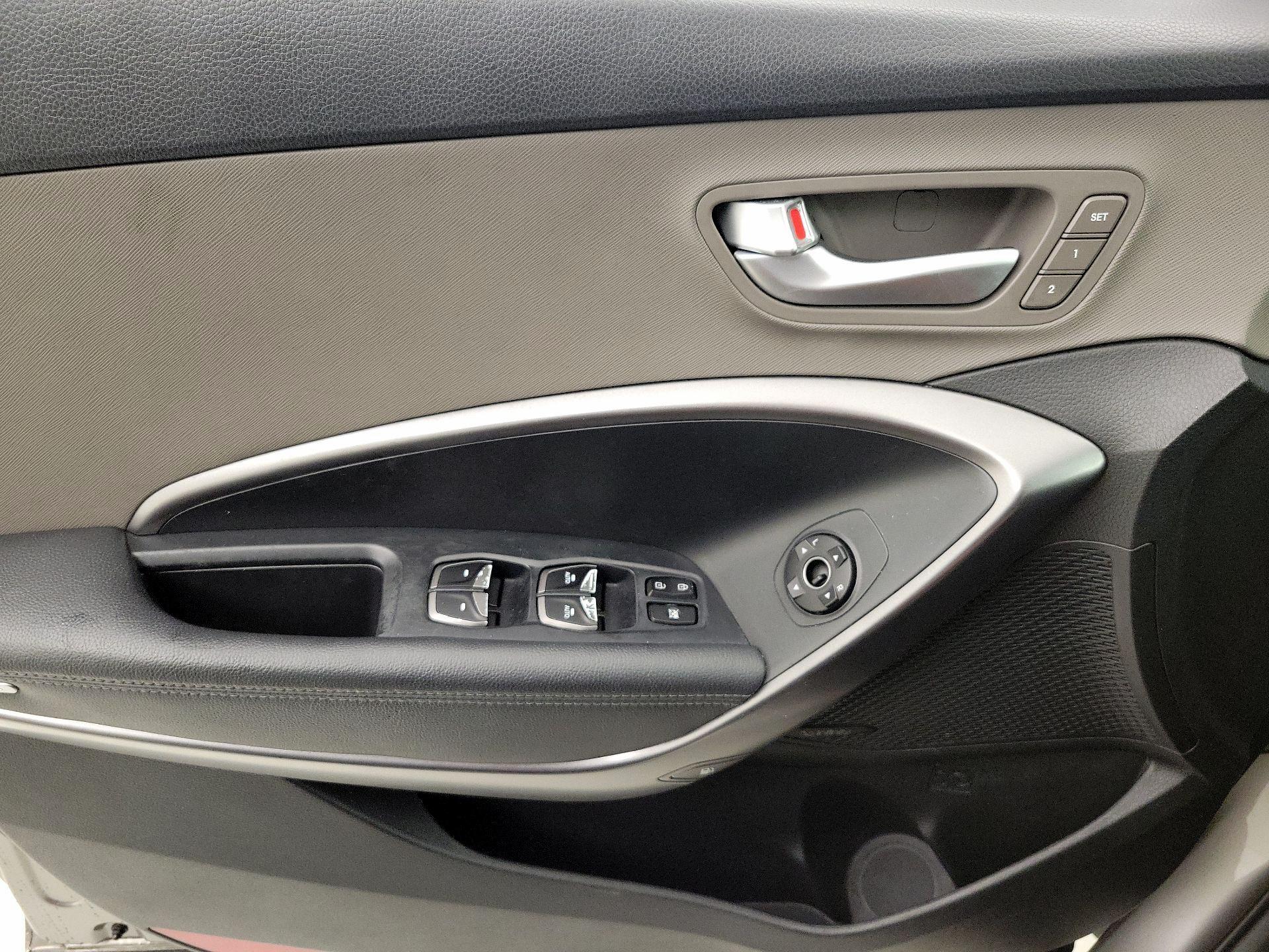 Thumbnail: 2018 Hyundai Santa Fe - 12