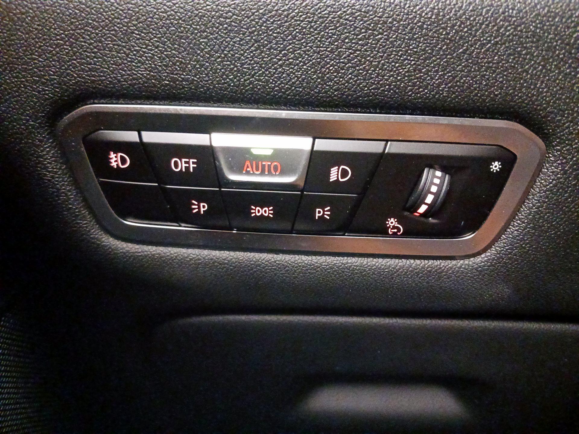 Thumbnail: 2019 BMW X5 - 13