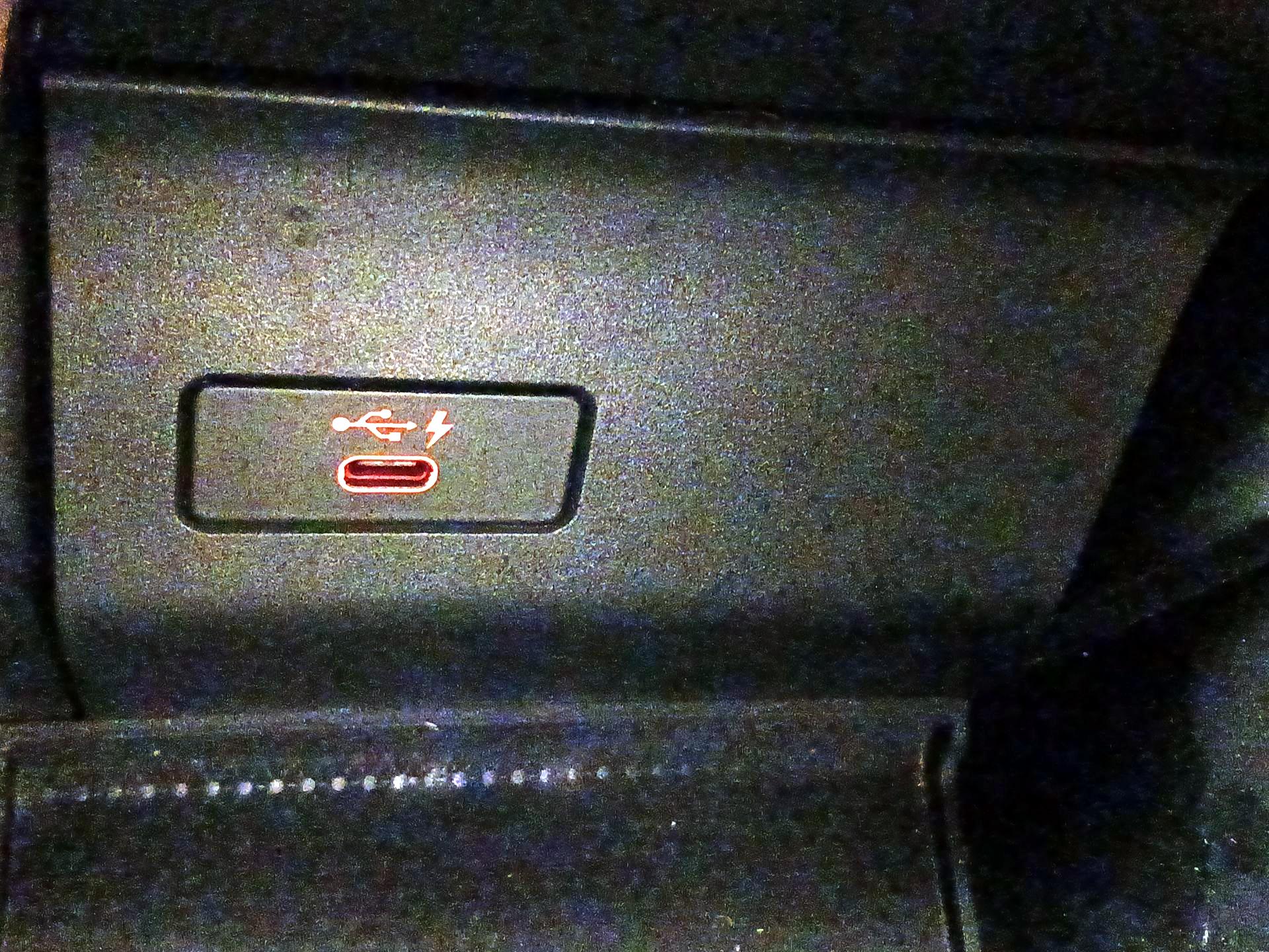 Thumbnail: 2019 BMW X5 - 19