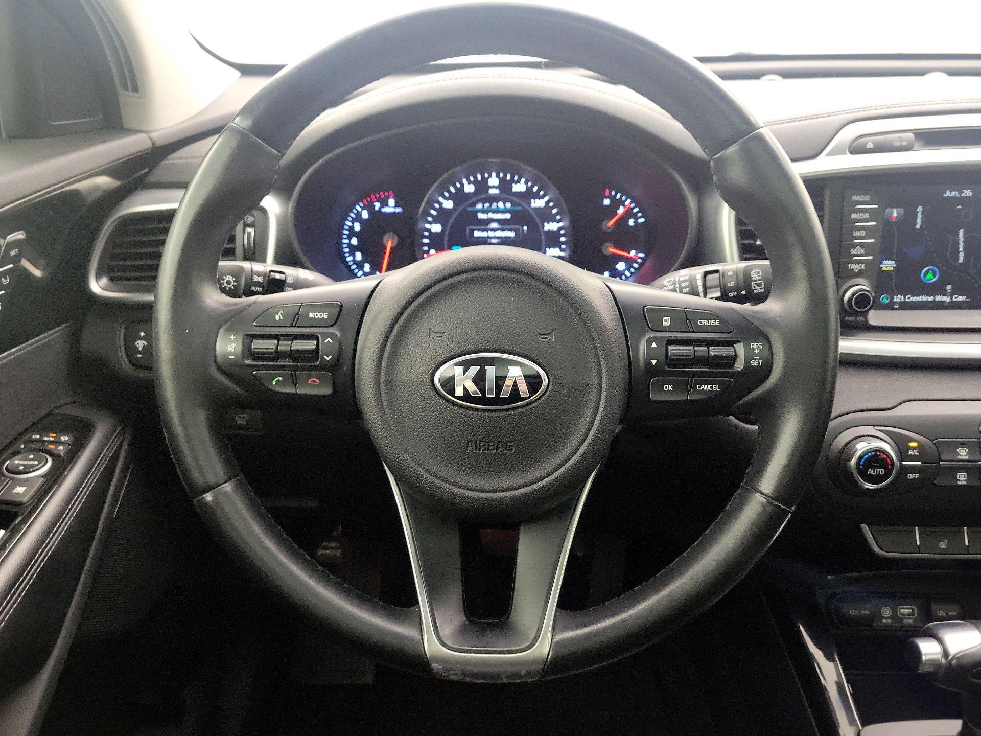 Thumbnail: 2016 Kia Sorento - 10