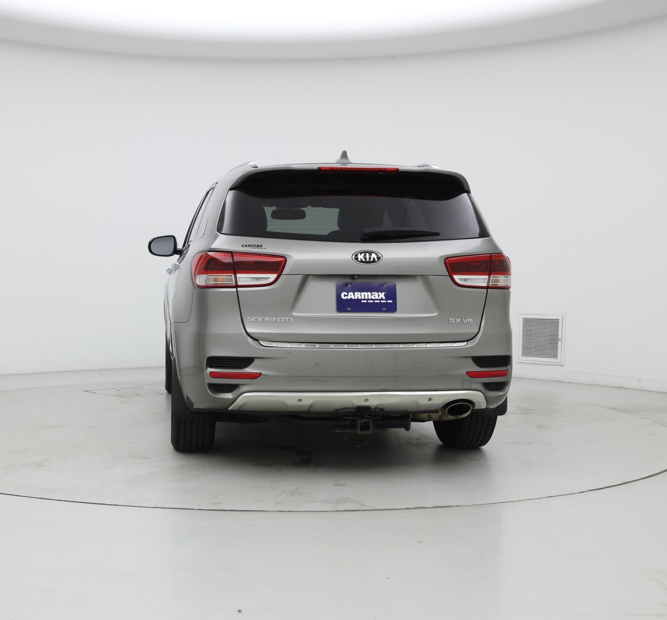 Thumbnail: 2016 Kia Sorento - 6