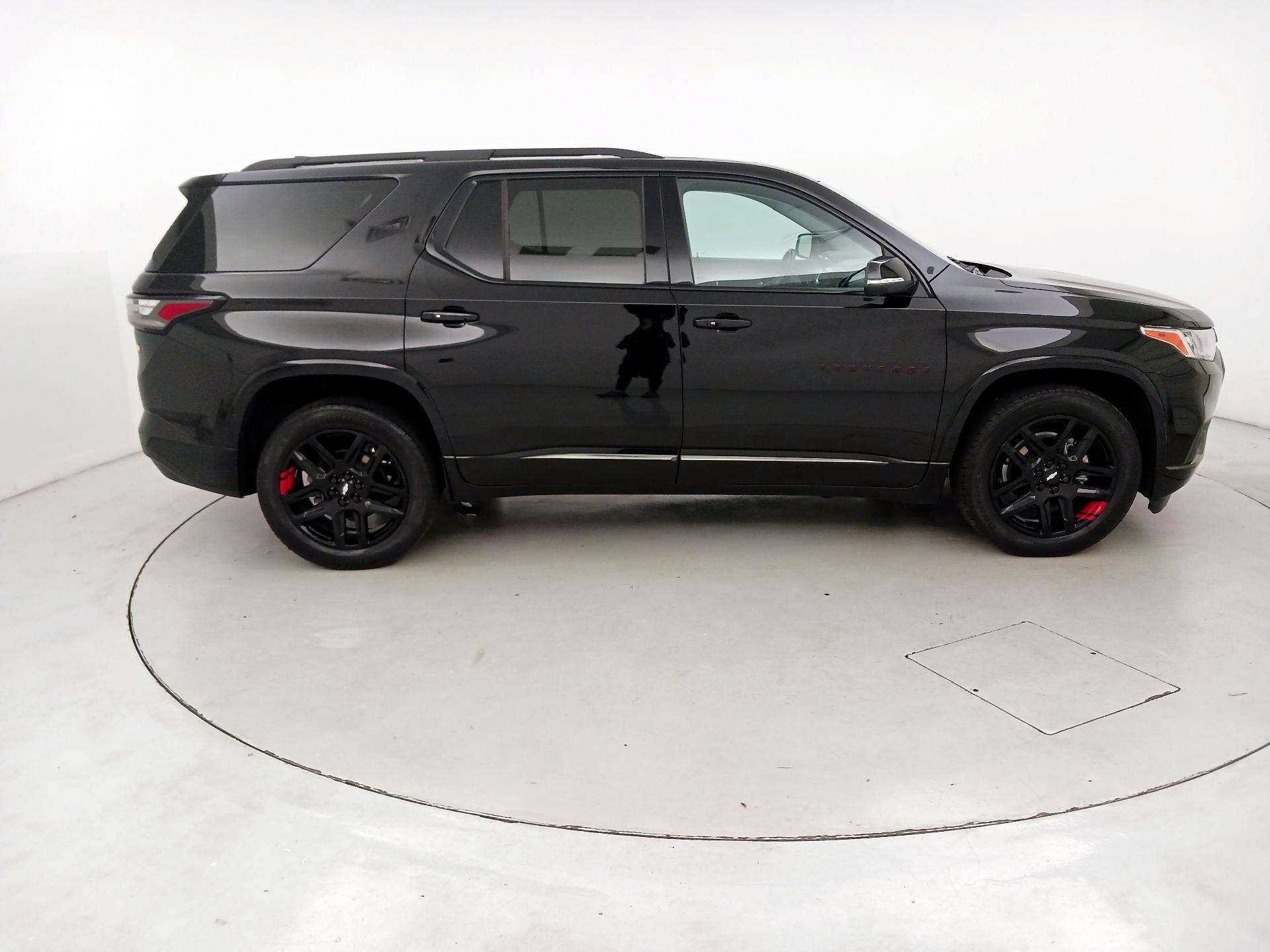 Thumbnail: 2021 Chevrolet Traverse - 4