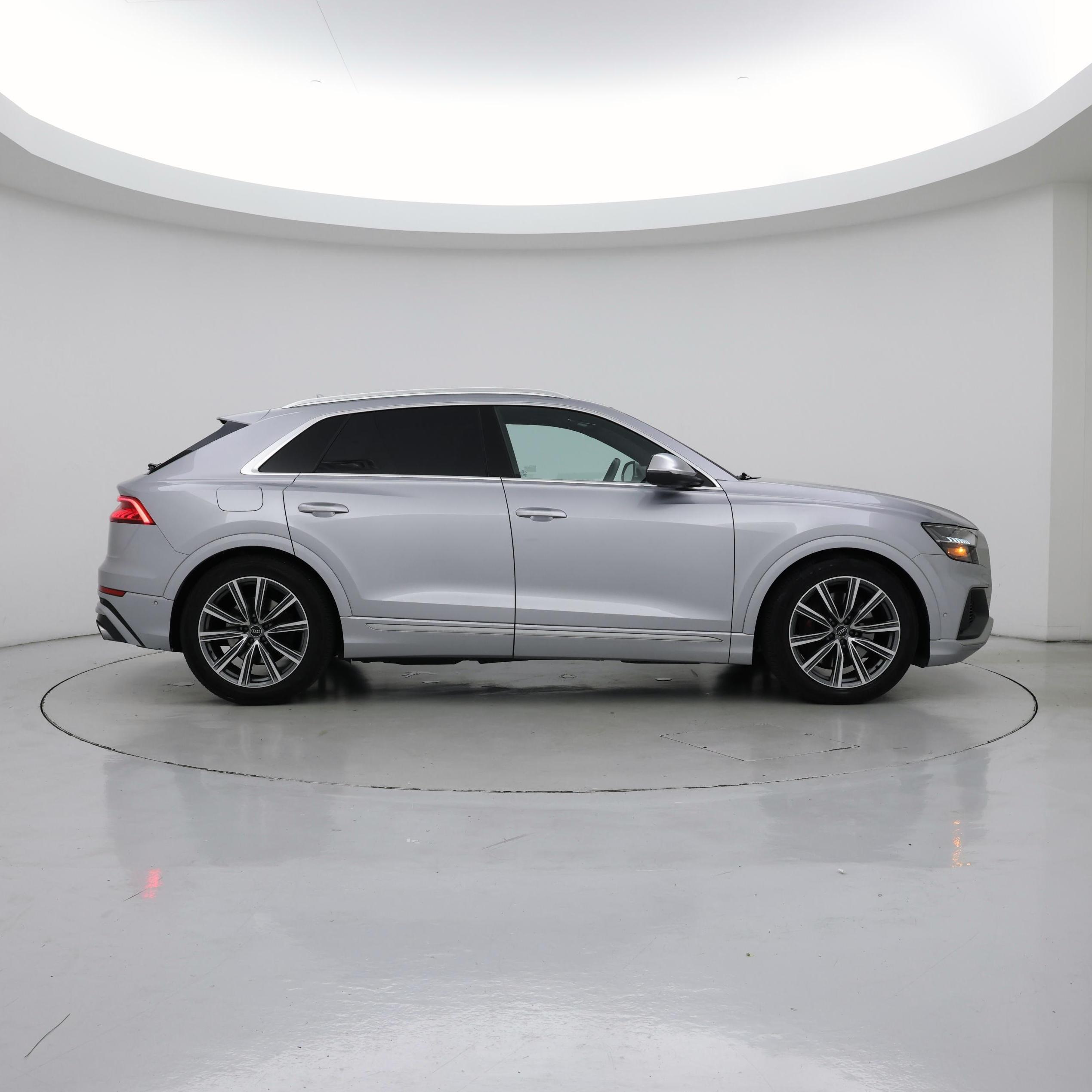 Thumbnail: 2021 Audi SQ8 - 7