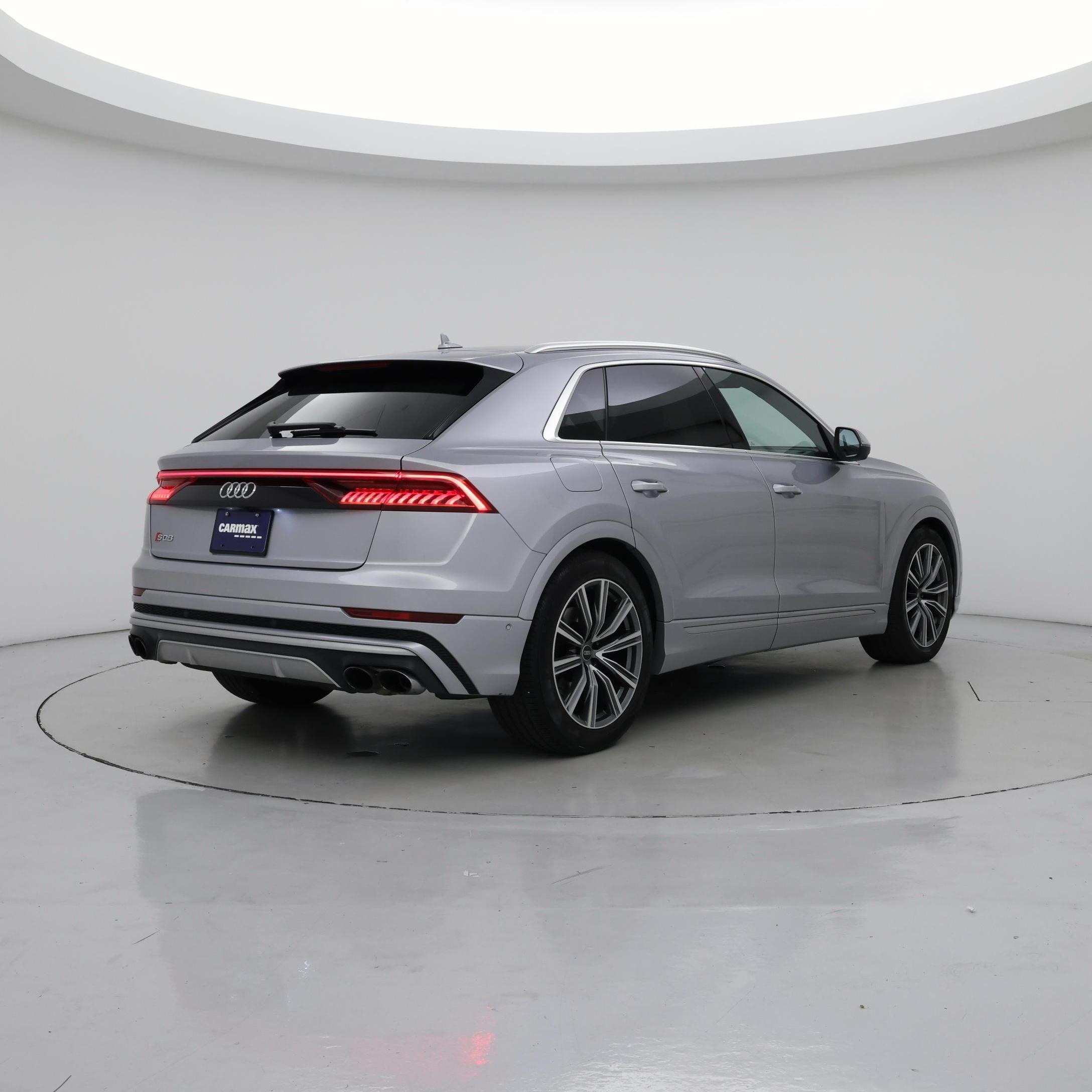 Thumbnail: 2021 Audi SQ8 - 8
