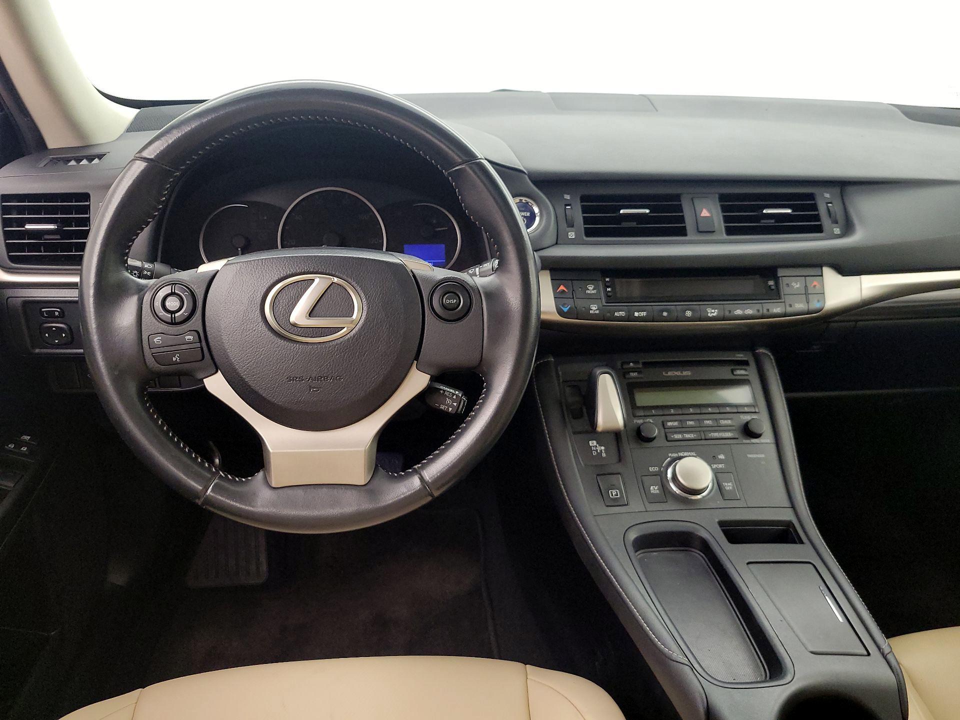 Thumbnail: 2014 Lexus CT - 10