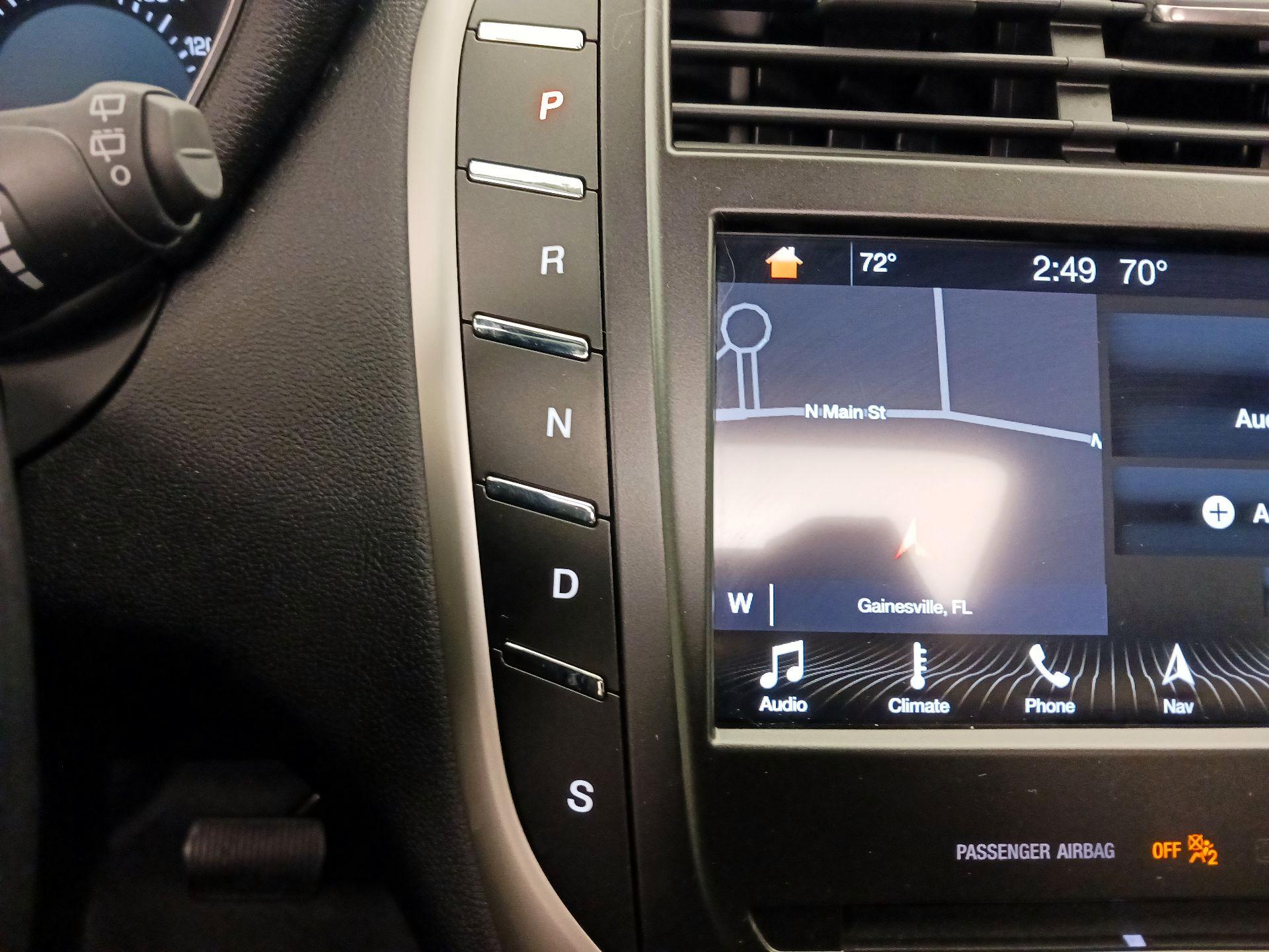 Thumbnail: 2019 Lincoln MKC - 18