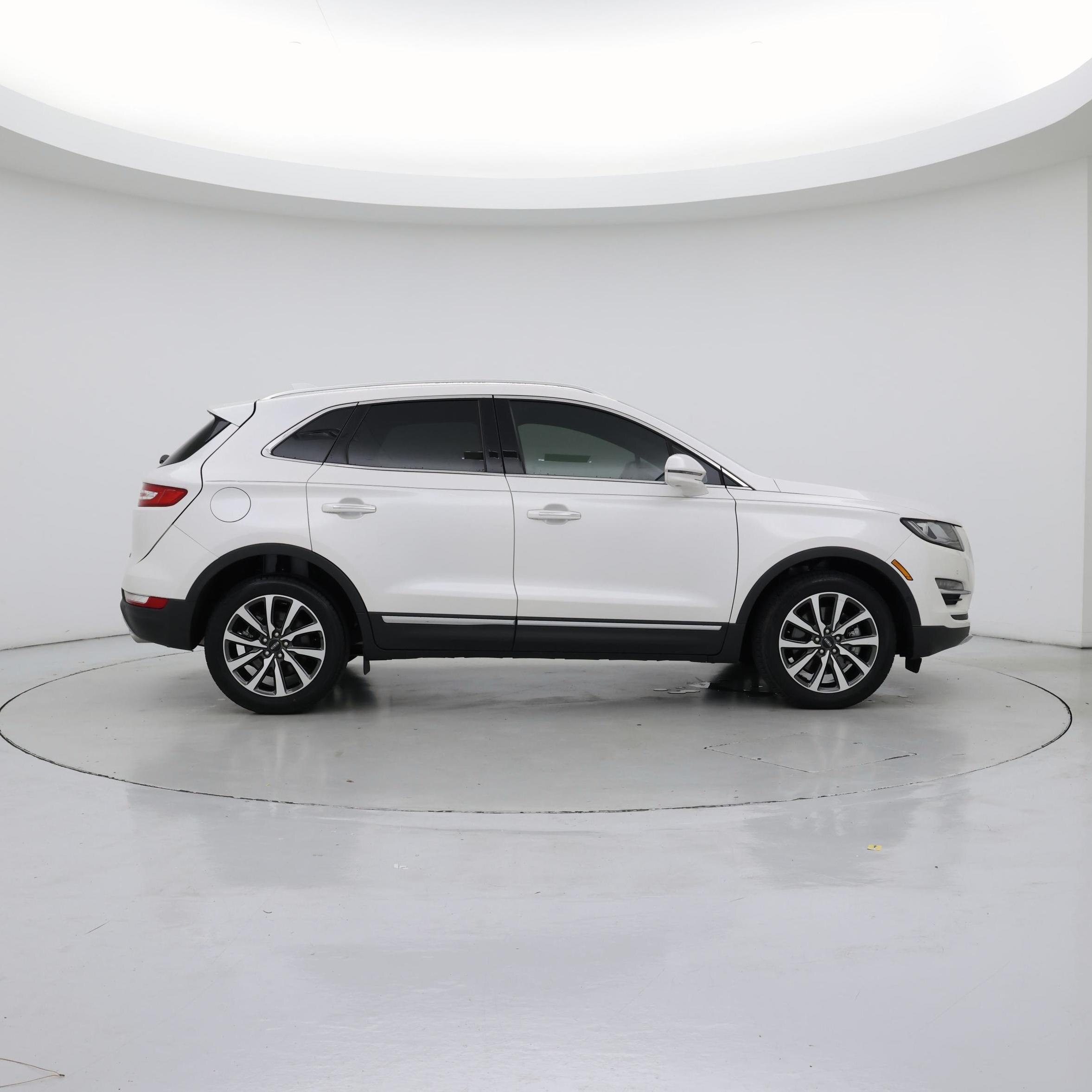 Thumbnail: 2019 Lincoln MKC - 7