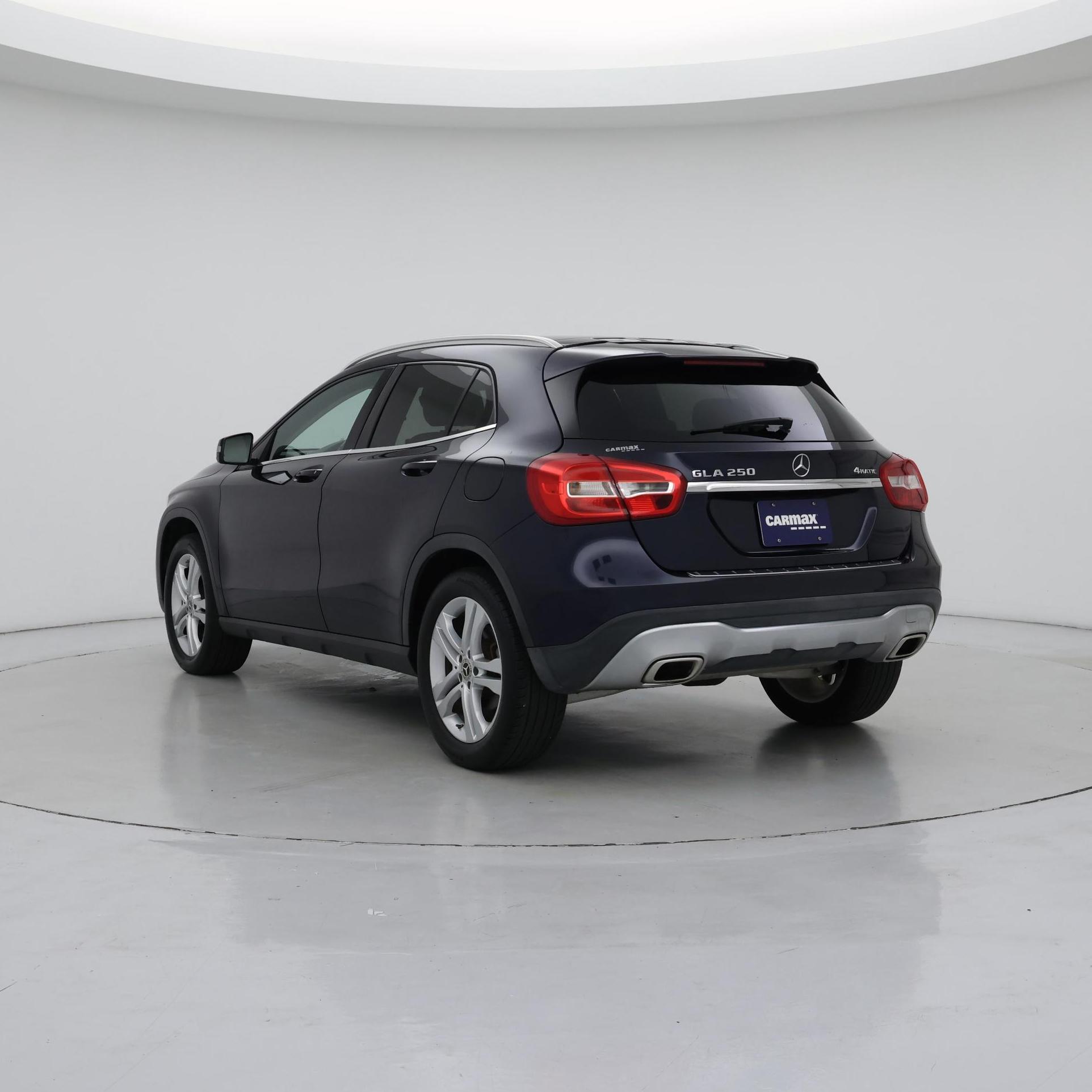 Thumbnail: 2019 Mercedes-Benz GLA - 2