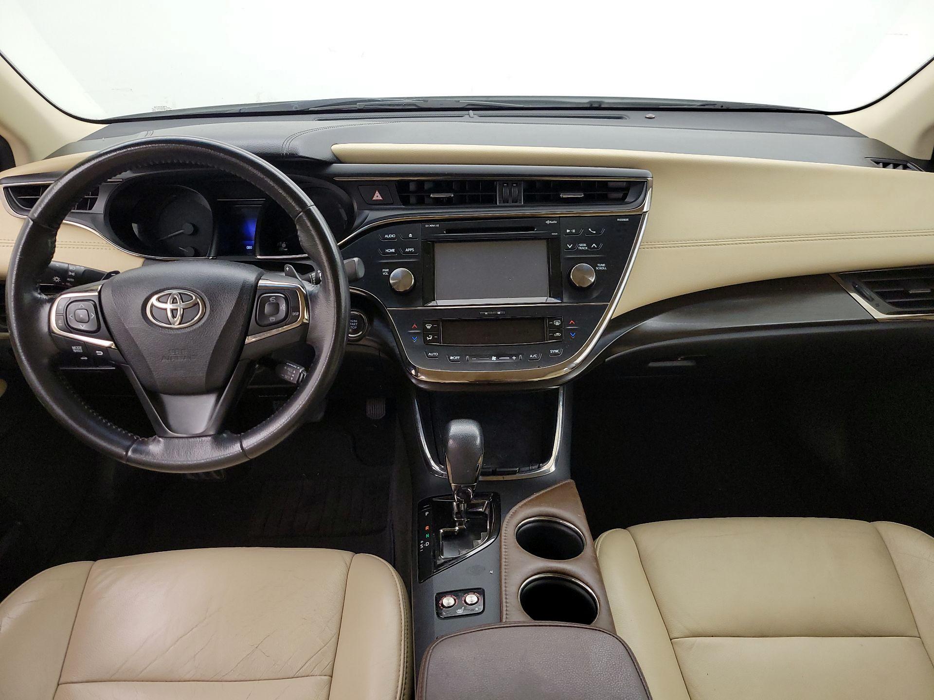 Thumbnail: 2016 Toyota Avalon - 9