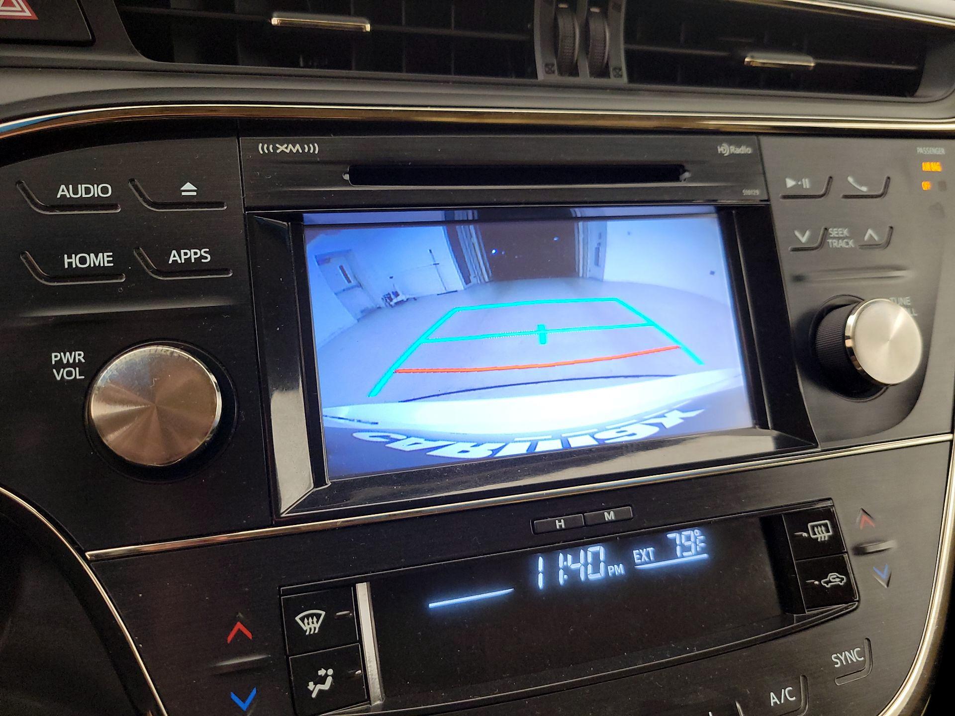 Thumbnail: 2016 Toyota Avalon - 14