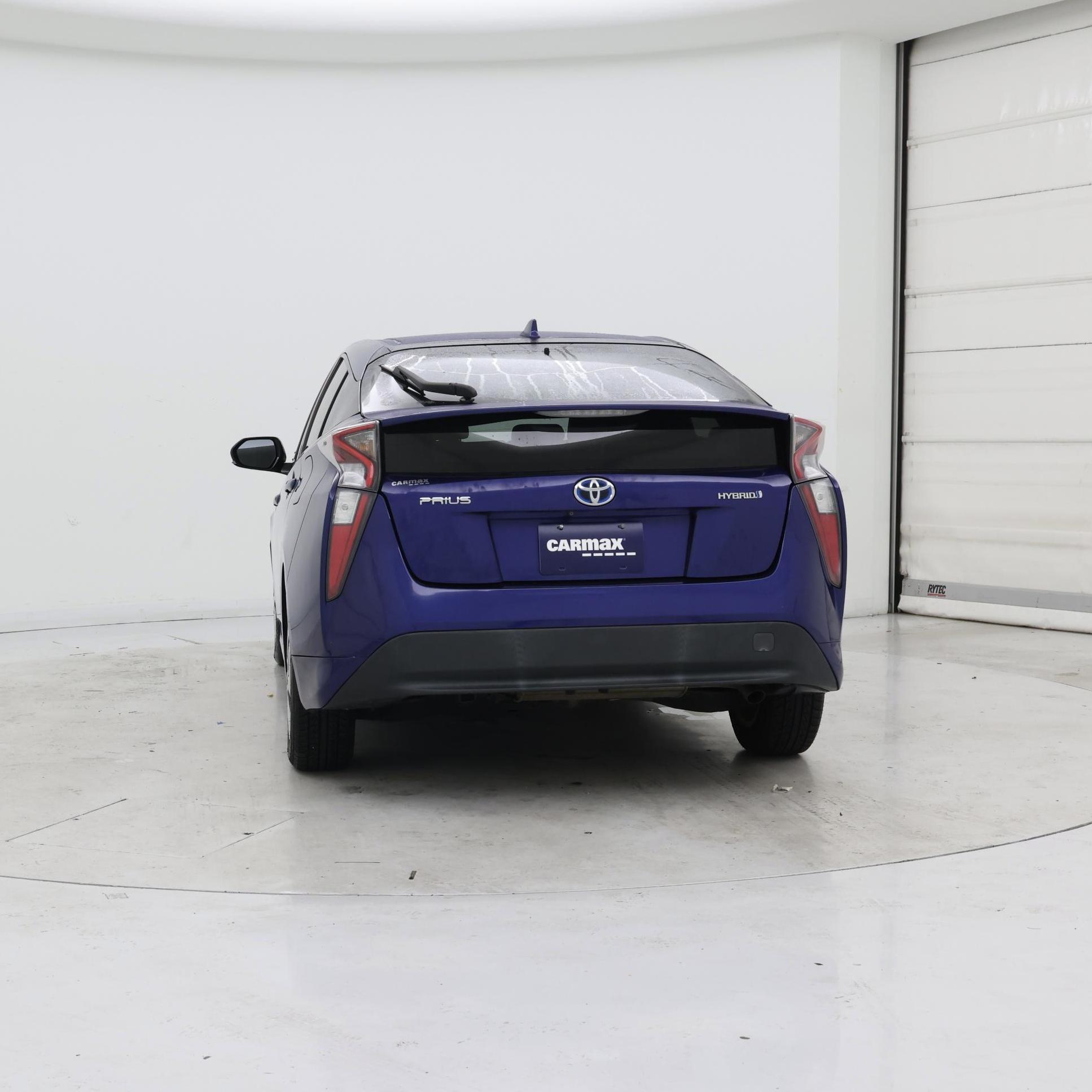 Thumbnail: 2016 Toyota Prius - 6
