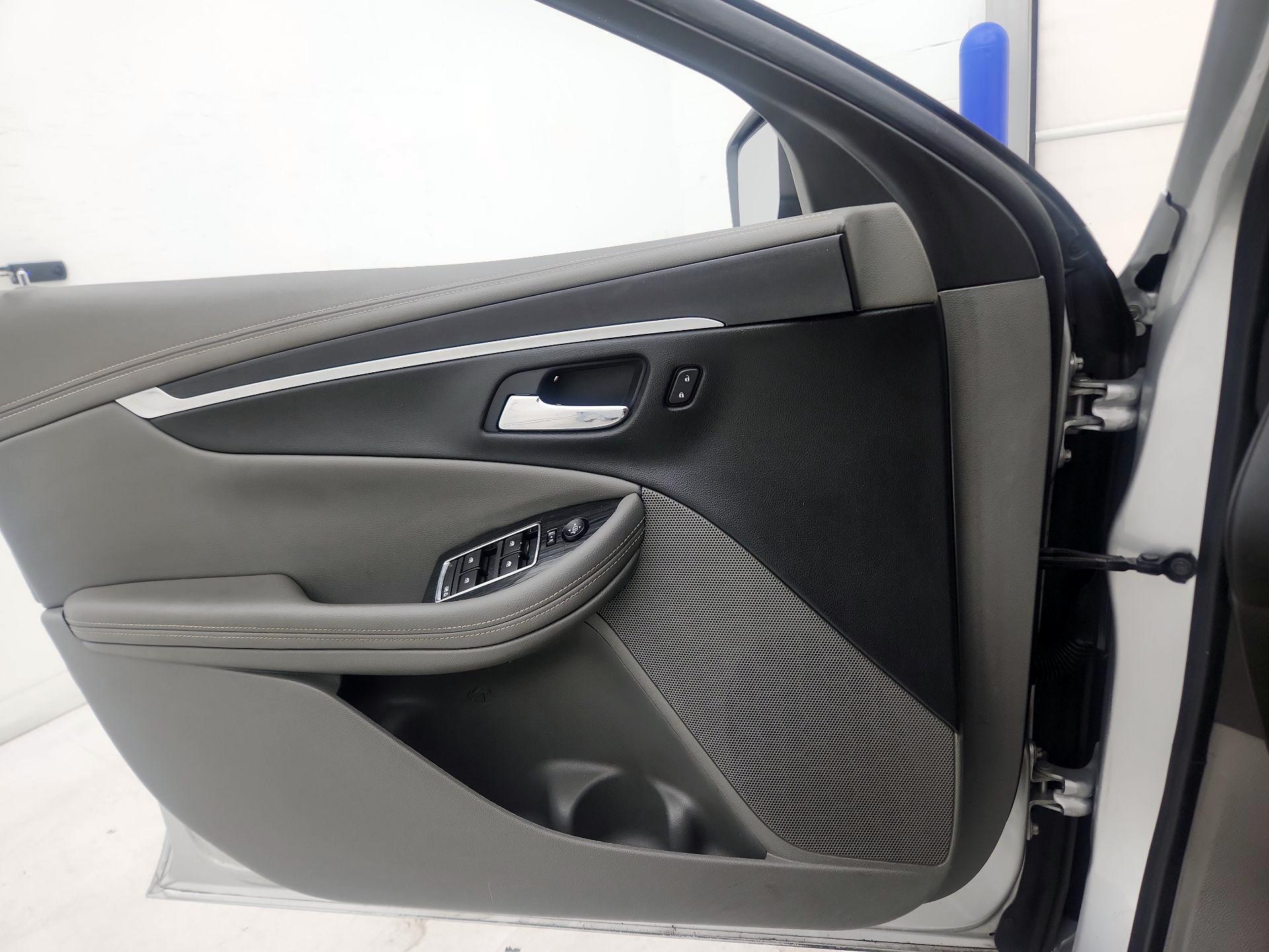 Thumbnail: 2018 Chevrolet Impala - 12