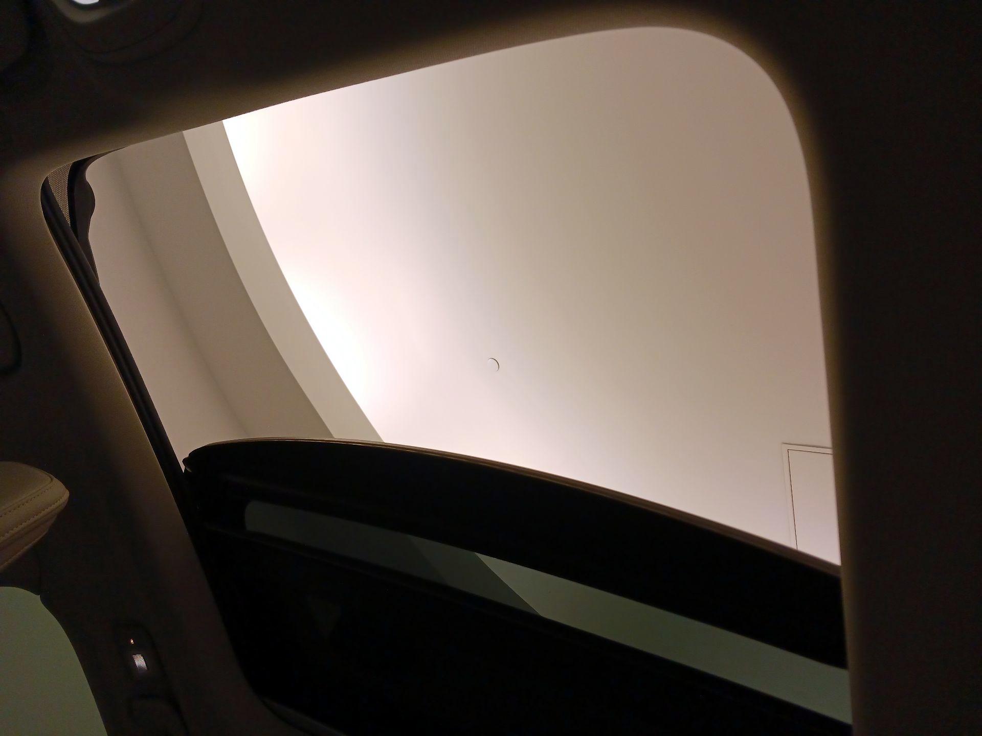 Thumbnail: 2023 Volvo S60 - 19
