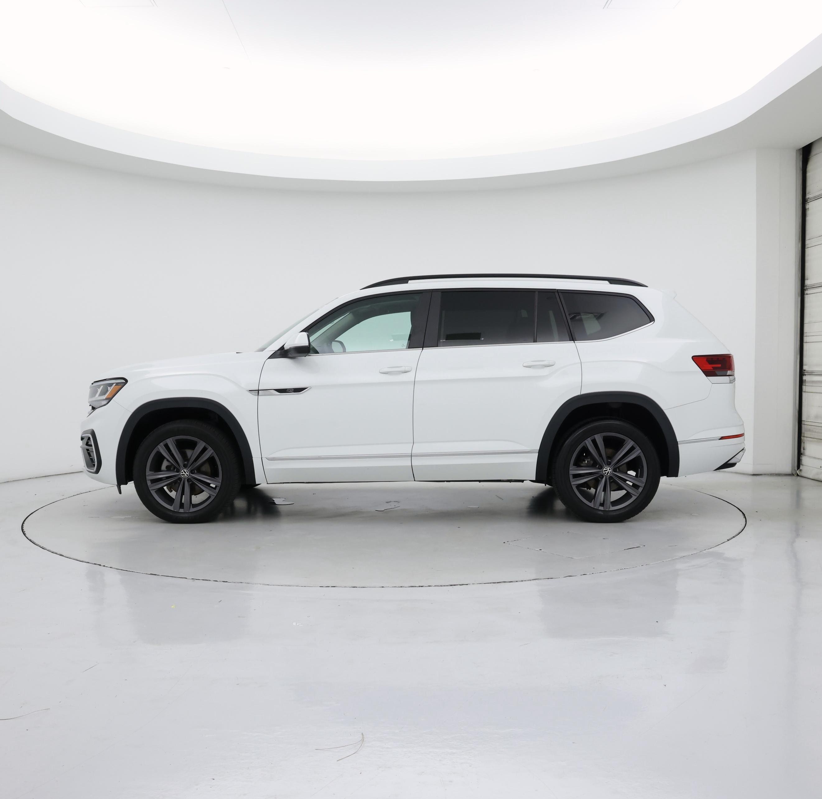 Thumbnail: 2021 Volkswagen Atlas - 3