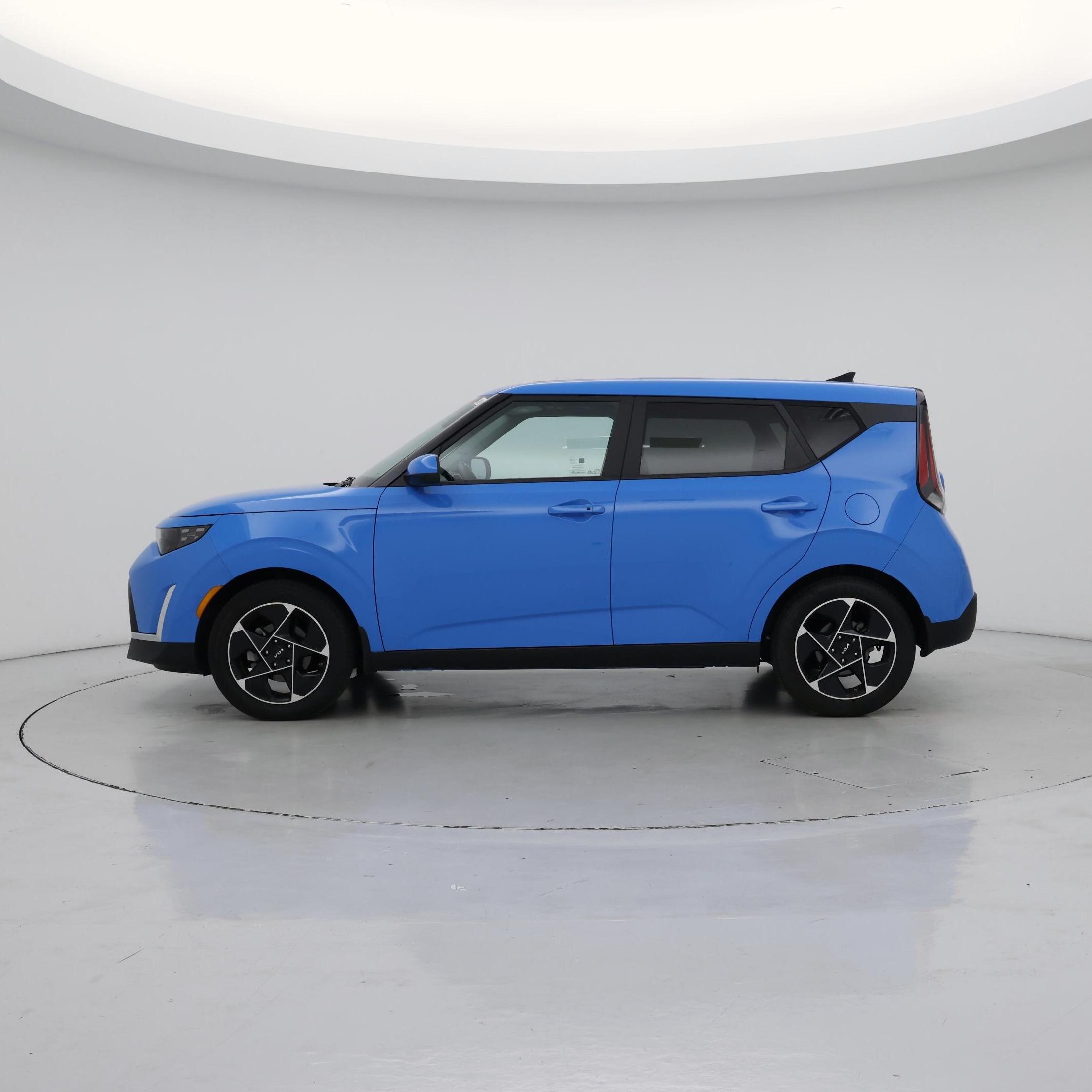 Thumbnail: 2024 Kia Soul - 3