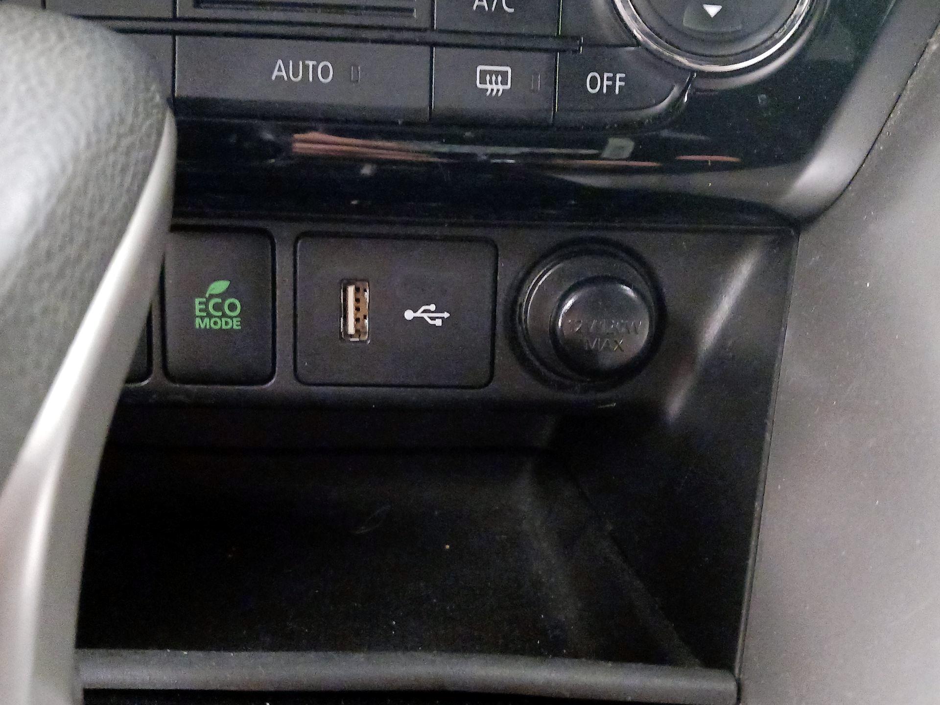 Thumbnail: 2019 Mitsubishi Eclipse Cross - 18