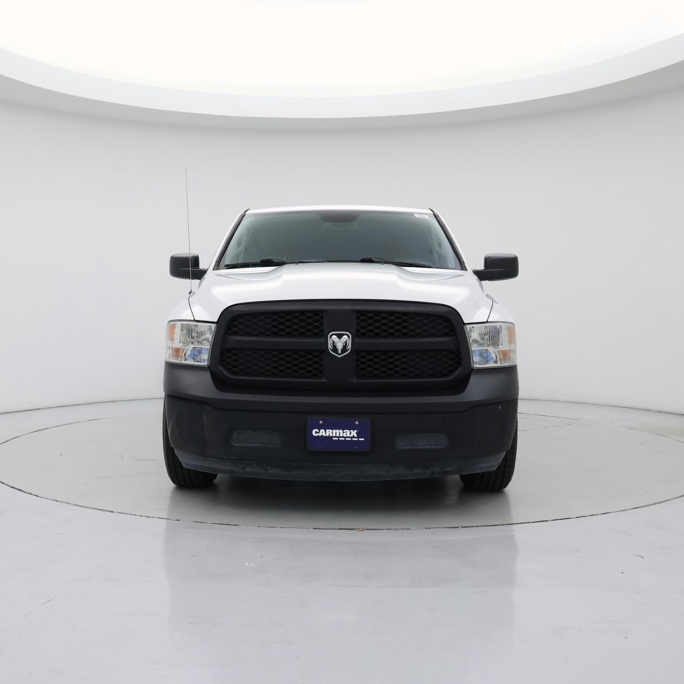Thumbnail: 2019 RAM 1500 Classic - 5