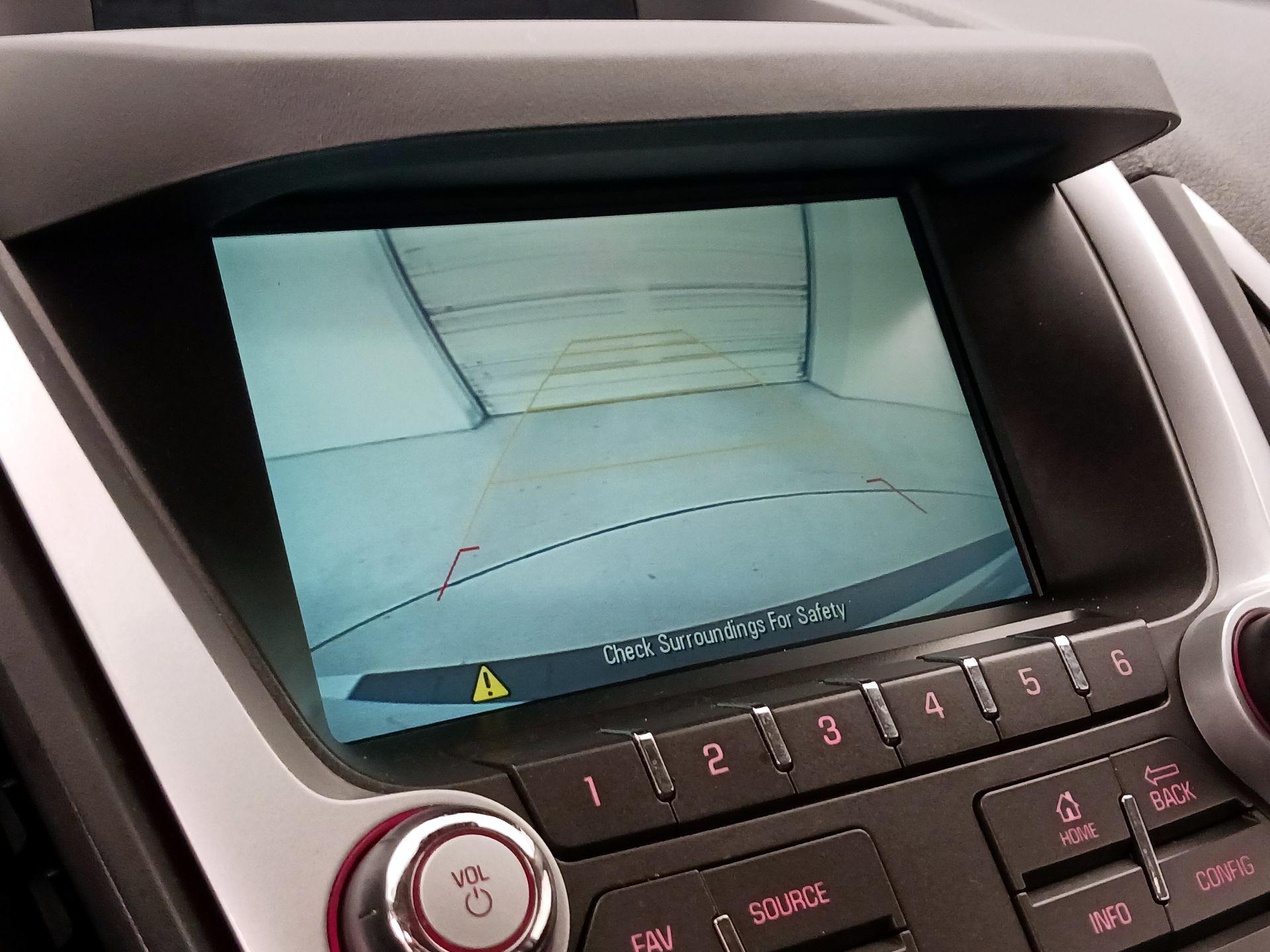 Thumbnail: 2015 GMC Terrain - 15