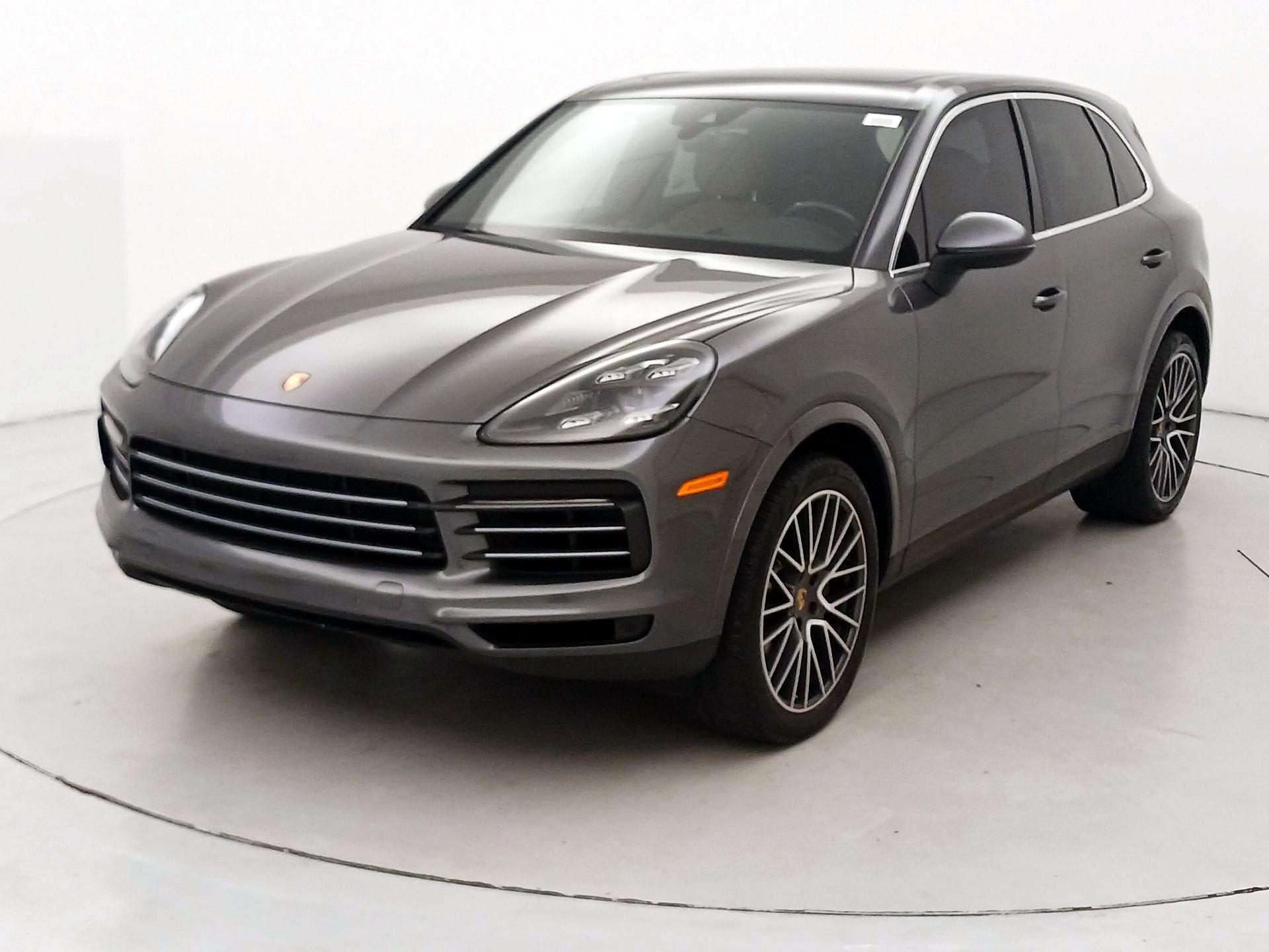 Thumbnail: 2019 Porsche Cayenne - 3