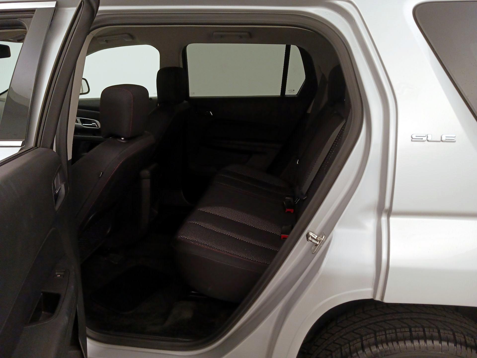 Thumbnail: 2017 GMC Terrain - 18