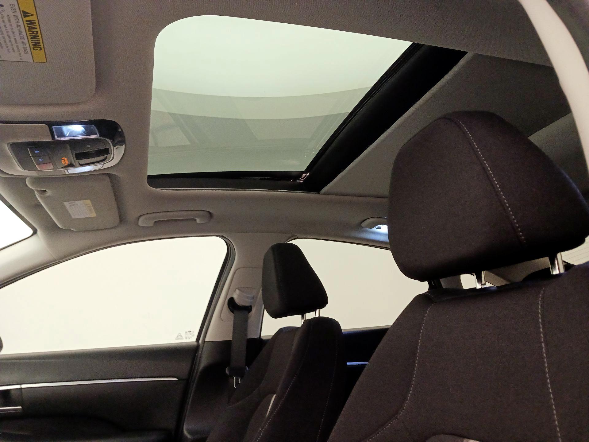 Thumbnail: 2022 Hyundai Sonata - 19