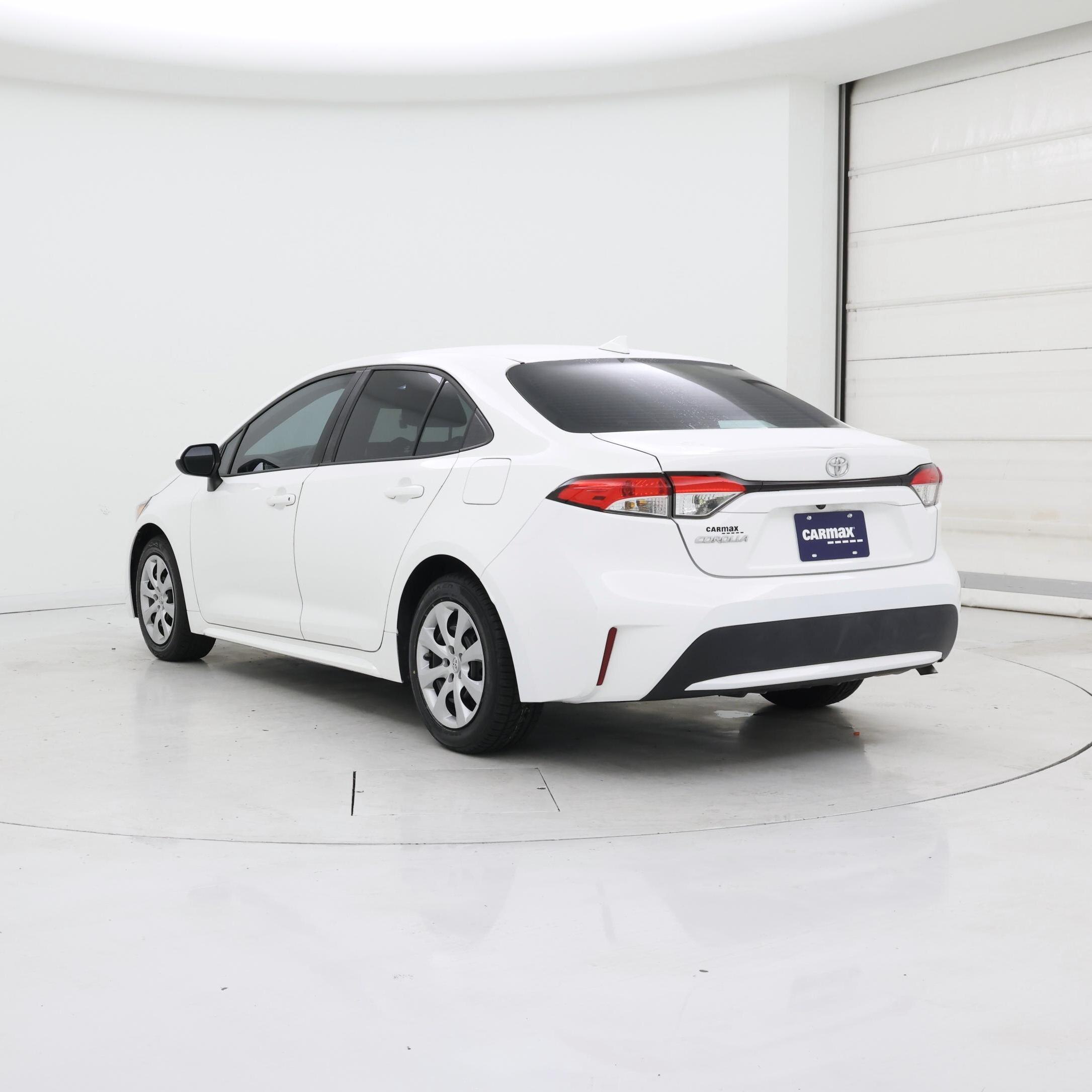 Thumbnail: 2021 Toyota Corolla - 2
