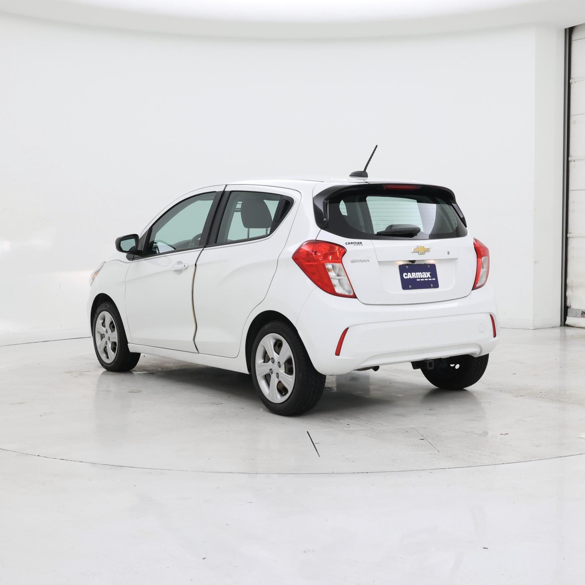 Thumbnail: 2022 Chevrolet Spark - 2
