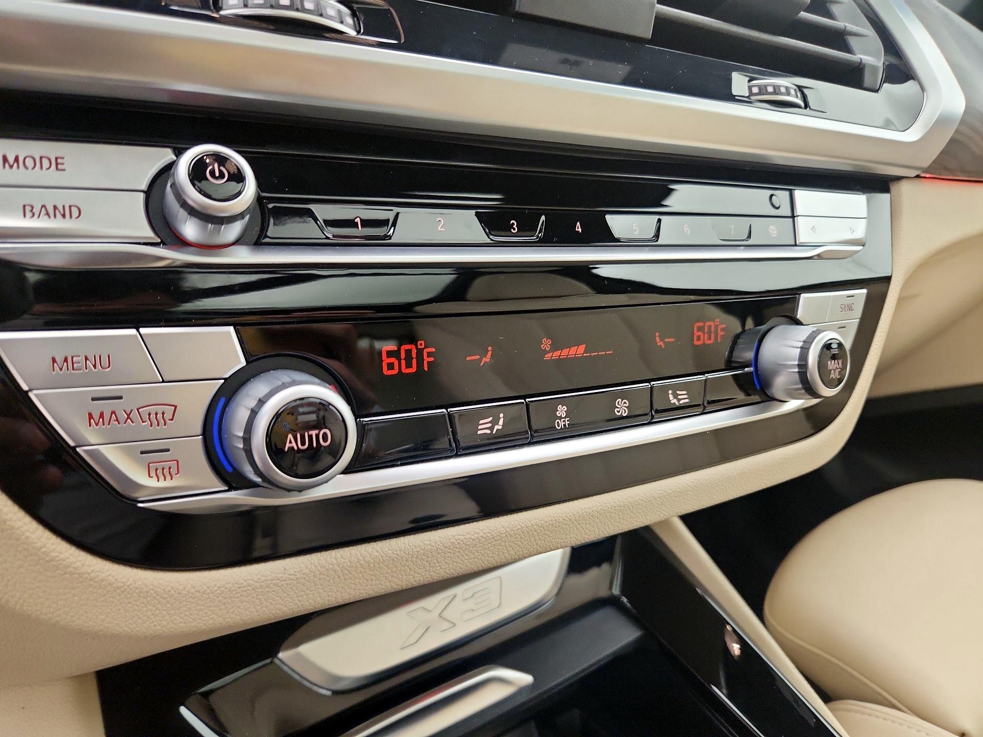Thumbnail: 2021 BMW X3 - 16