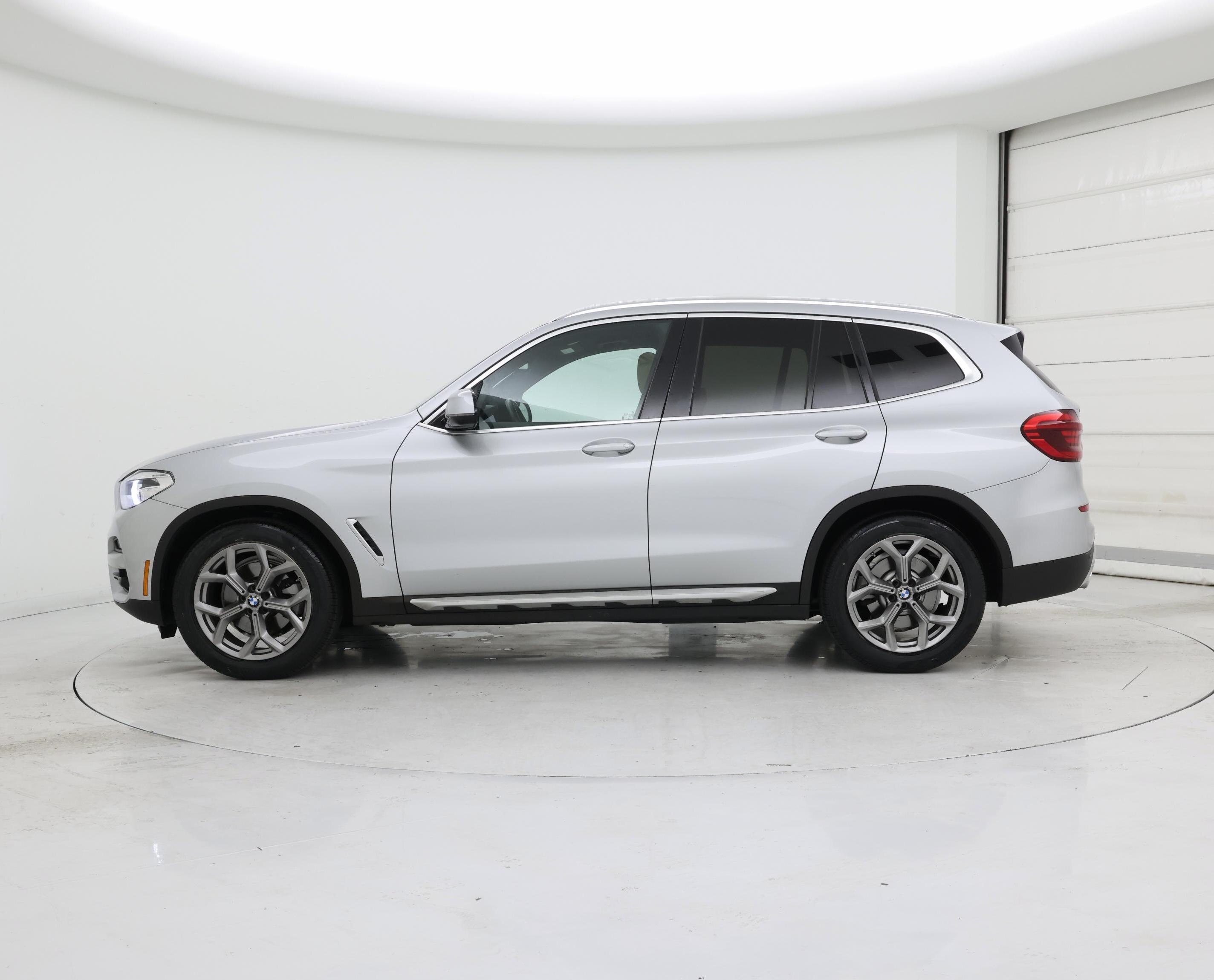 Thumbnail: 2021 BMW X3 - 3