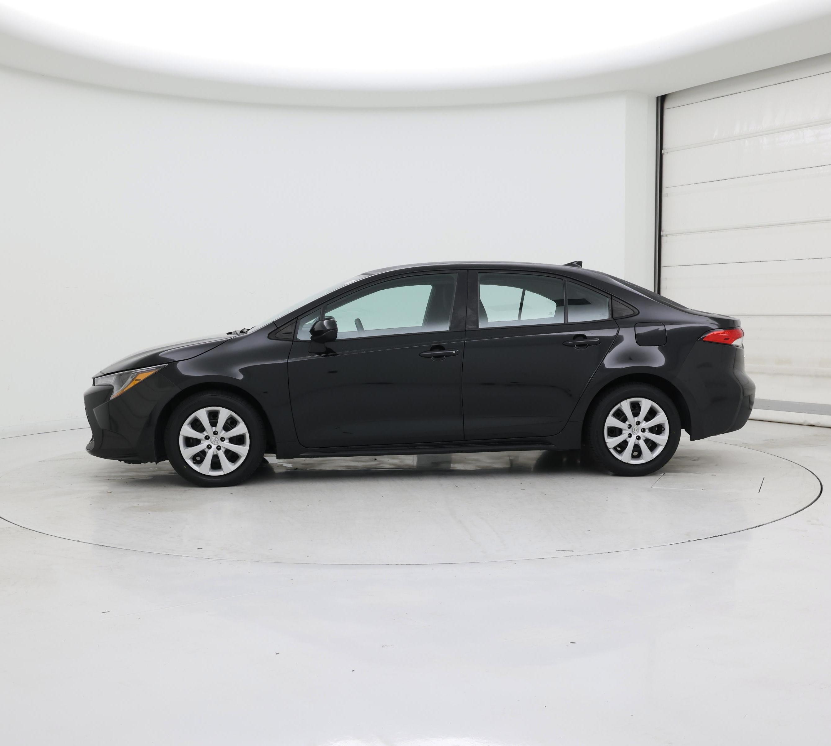 Thumbnail: 2021 Toyota Corolla - 3