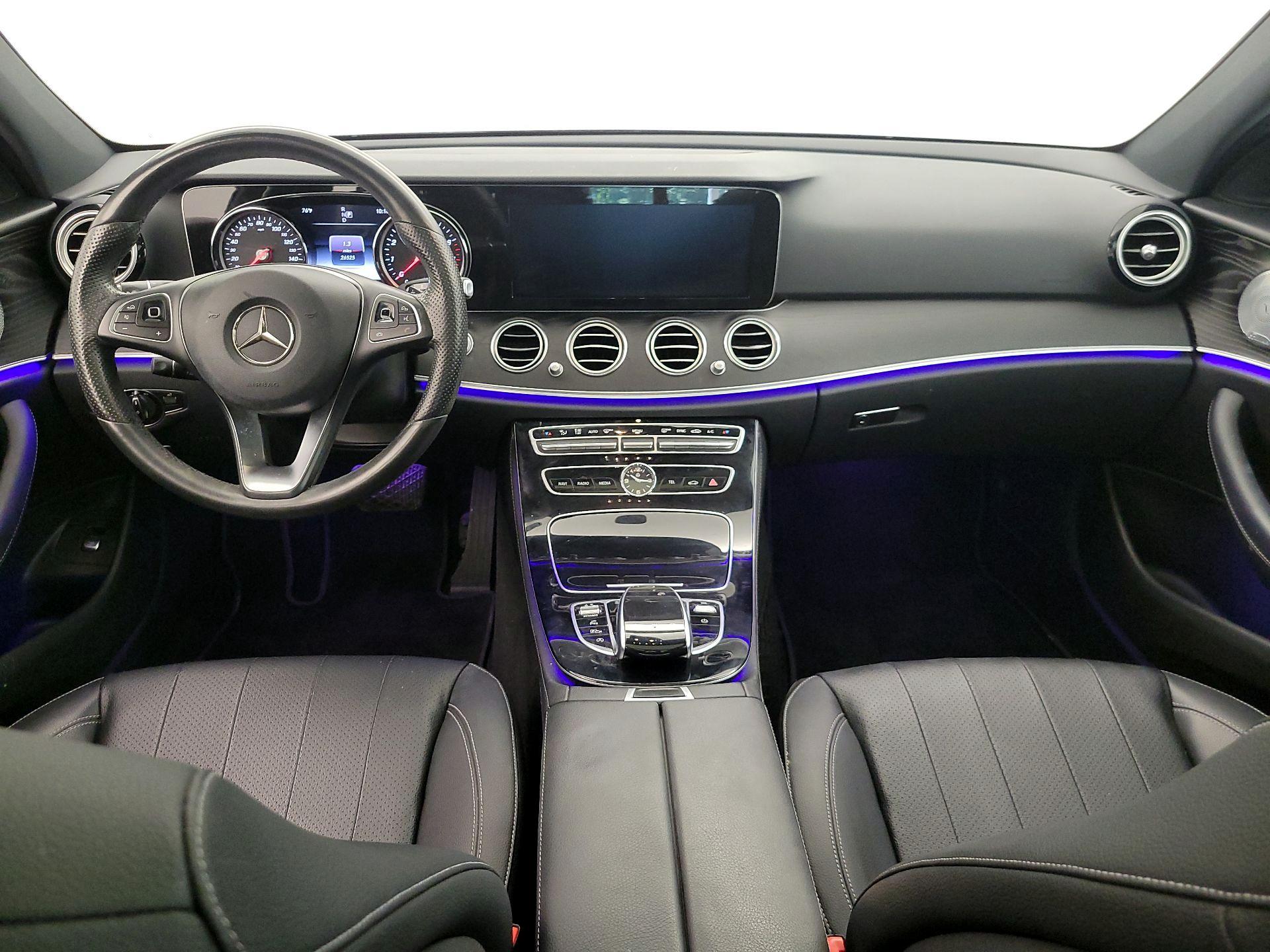 Thumbnail: 2017 Mercedes-Benz E-Class - 9
