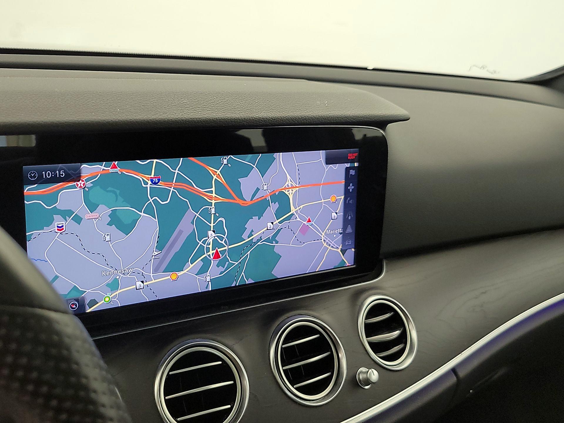 Thumbnail: 2017 Mercedes-Benz E-Class - 14