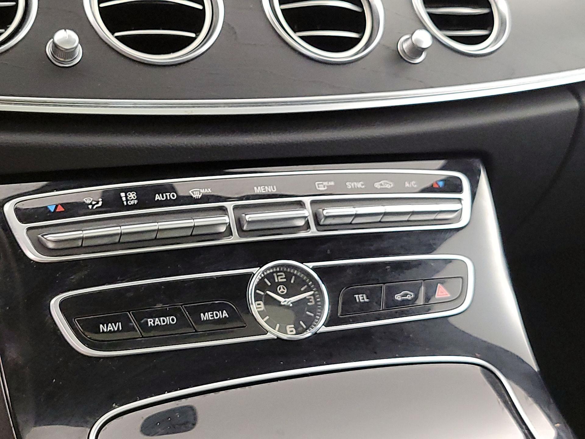 Thumbnail: 2017 Mercedes-Benz E-Class - 17