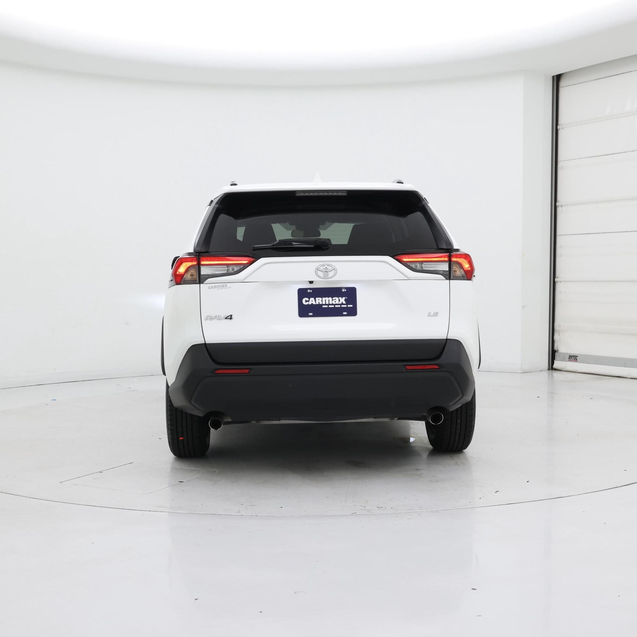 Thumbnail: 2021 Toyota RAV4 - 6