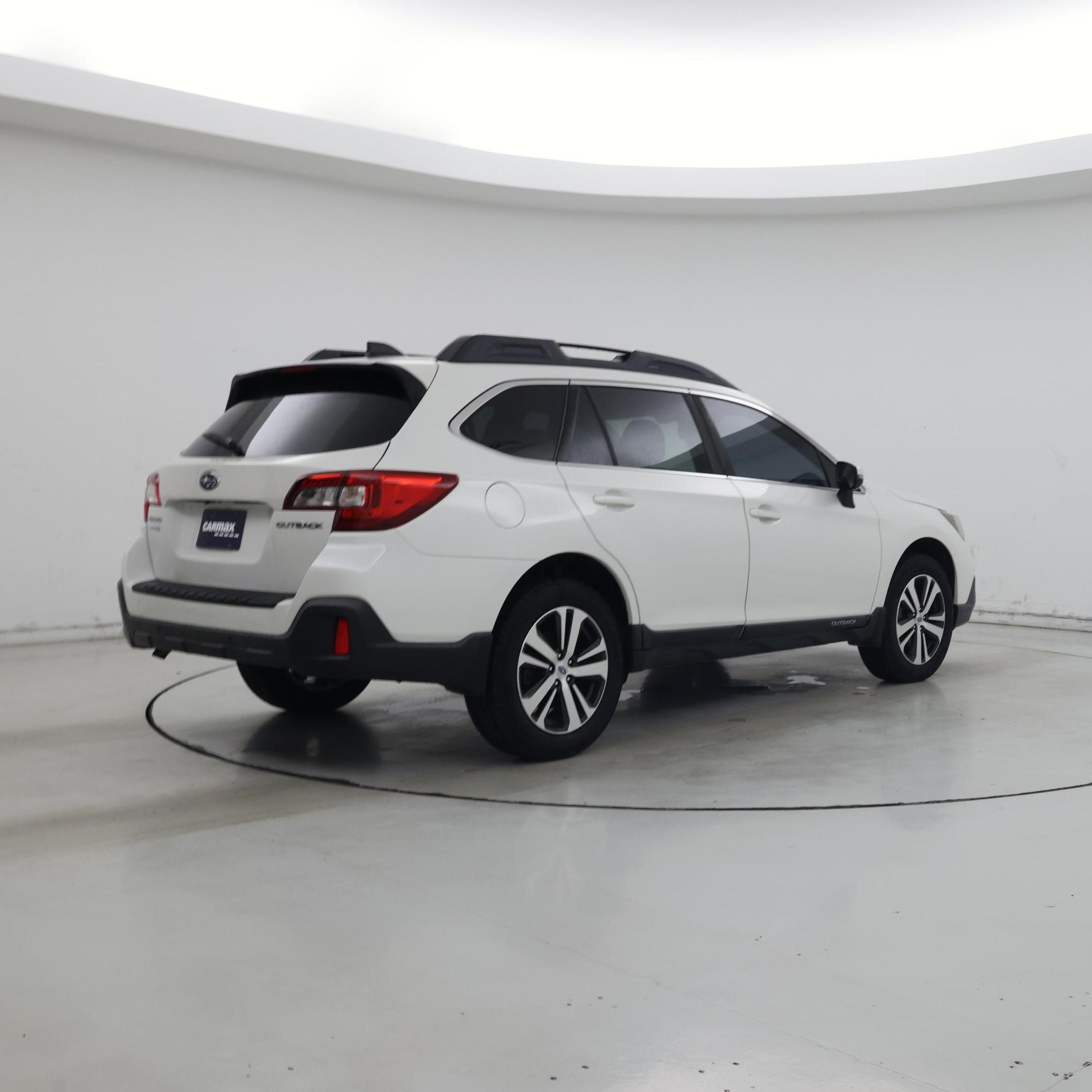 Thumbnail: 2018 Subaru Outback - 8