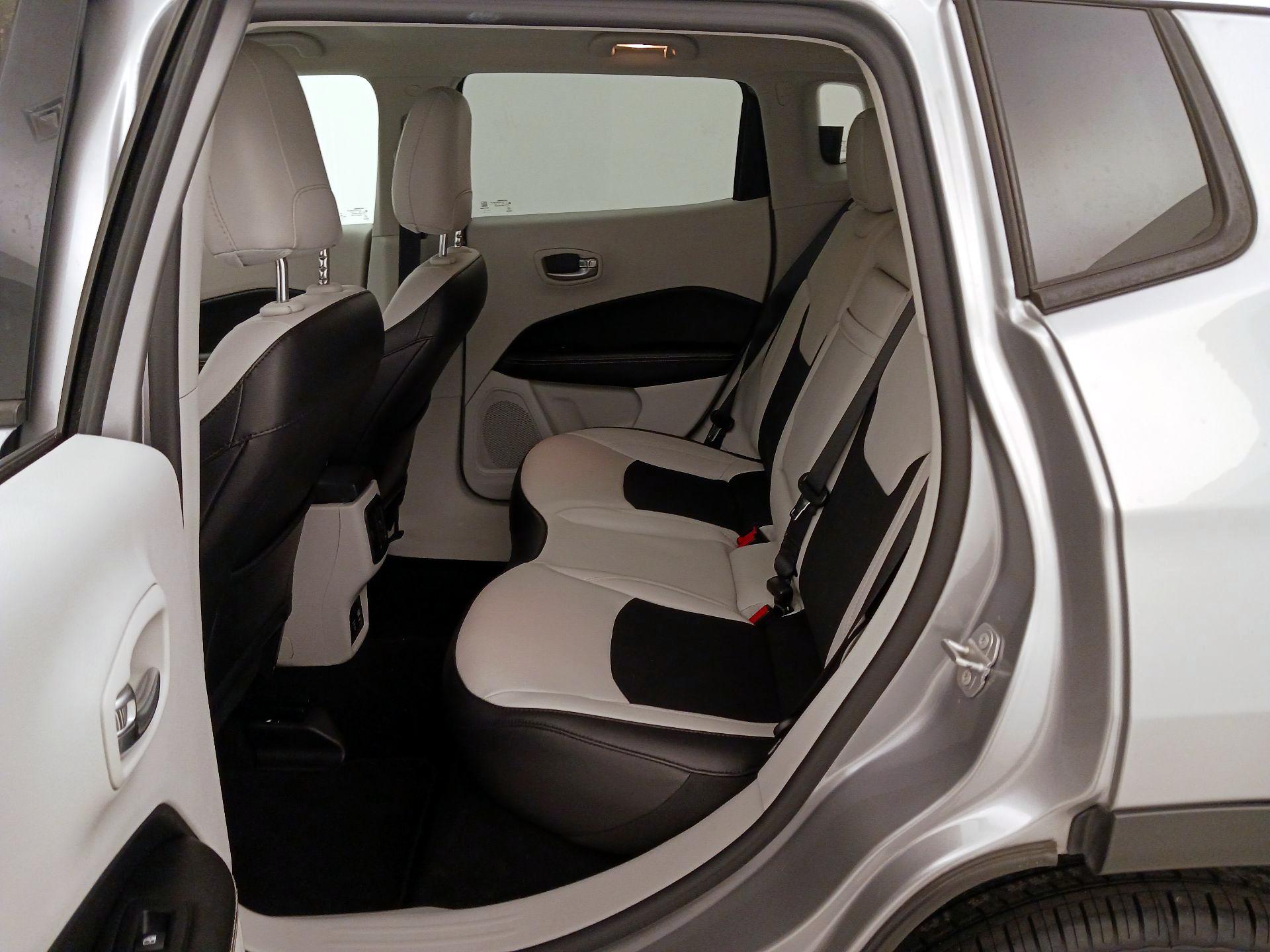 Thumbnail: 2019 Jeep Compass - 19