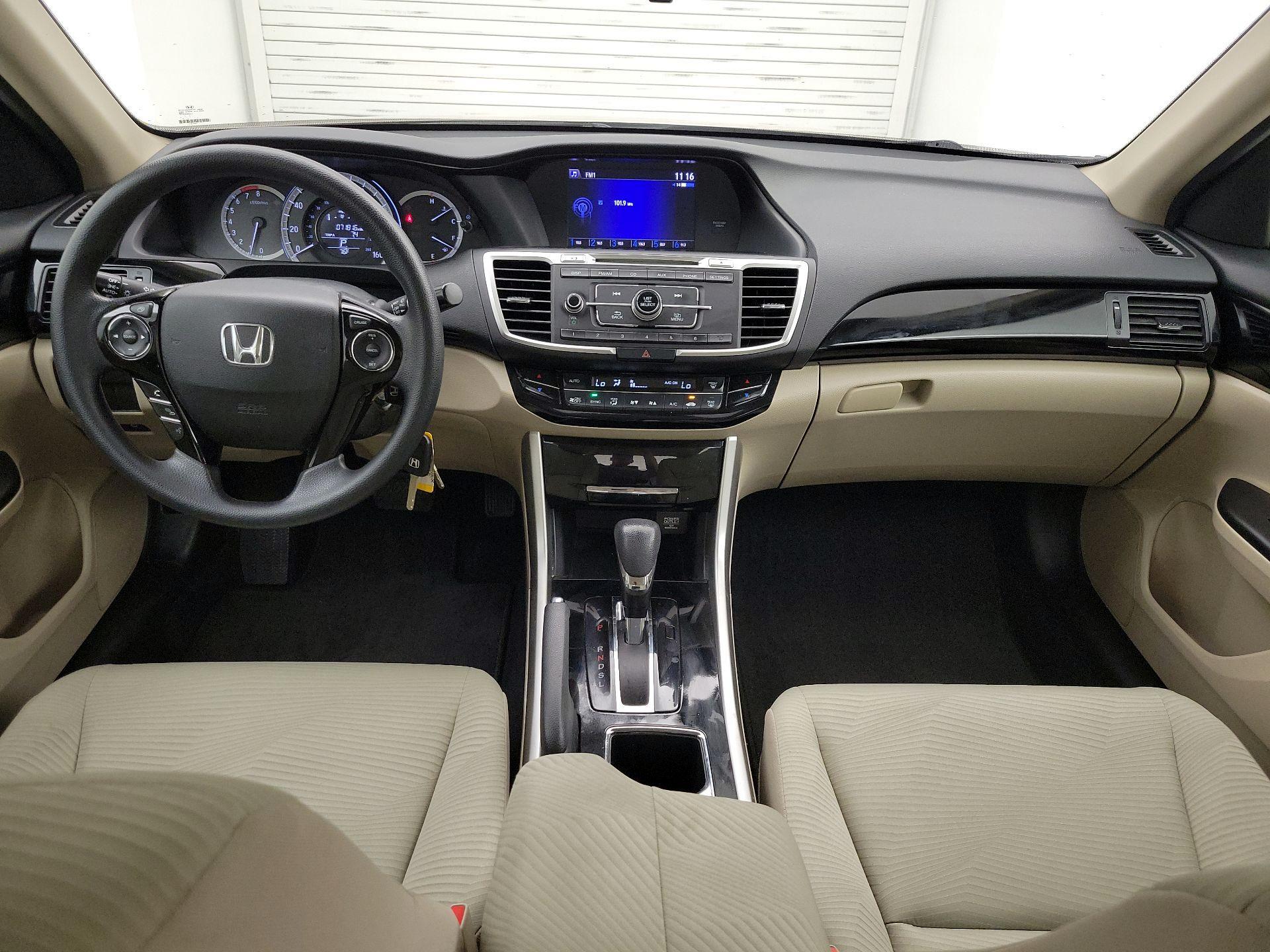 Thumbnail: 2017 Honda Accord - 9