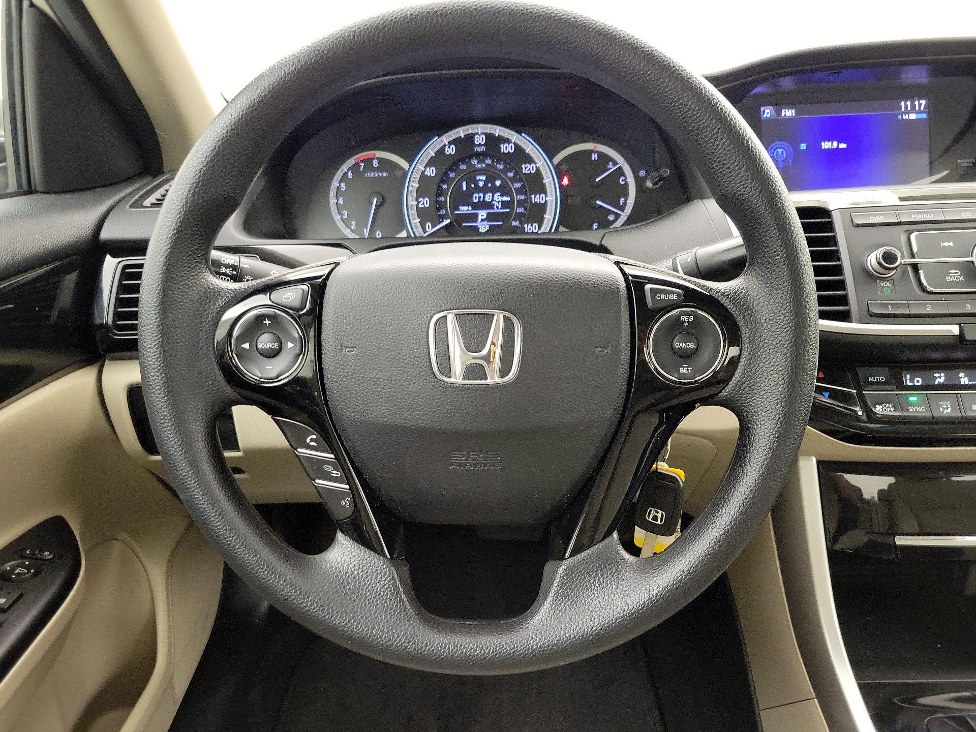 Thumbnail: 2017 Honda Accord - 10
